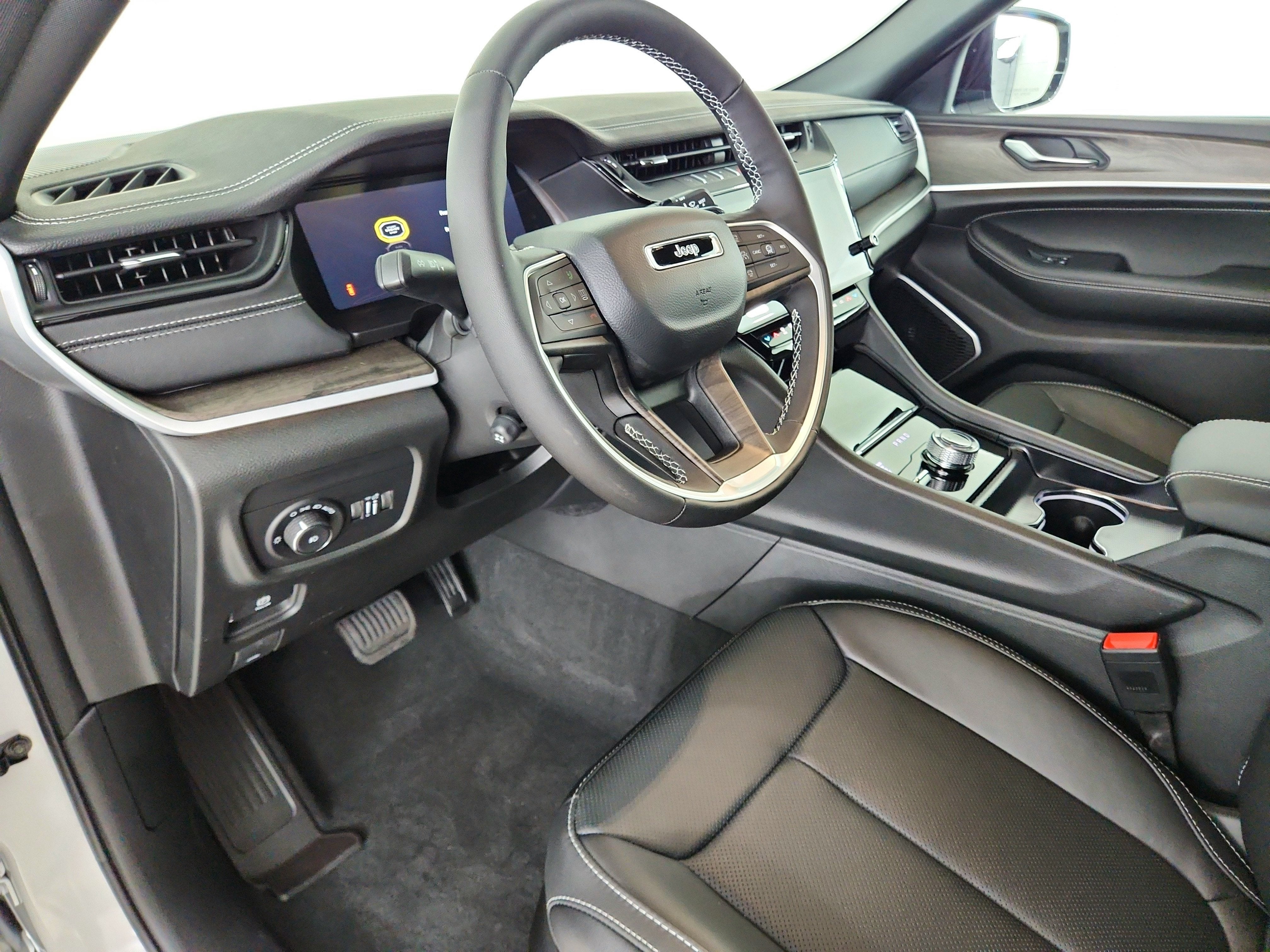 2026 Jeep Grand Cherokee Limited Reserve 4x4