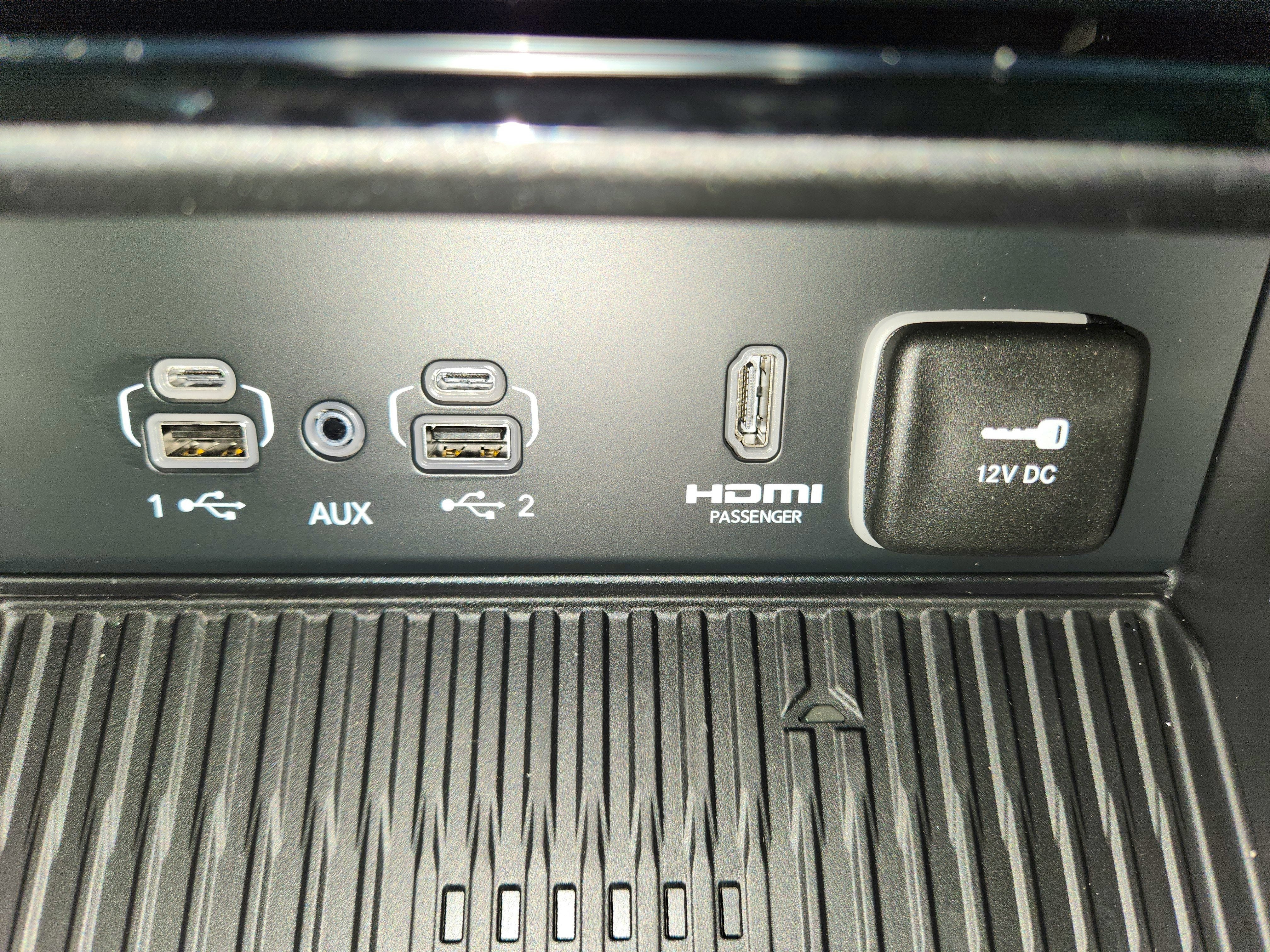 2026 Jeep Grand Cherokee JEEP GRAND CHEROKEE SUMMIT 4X4