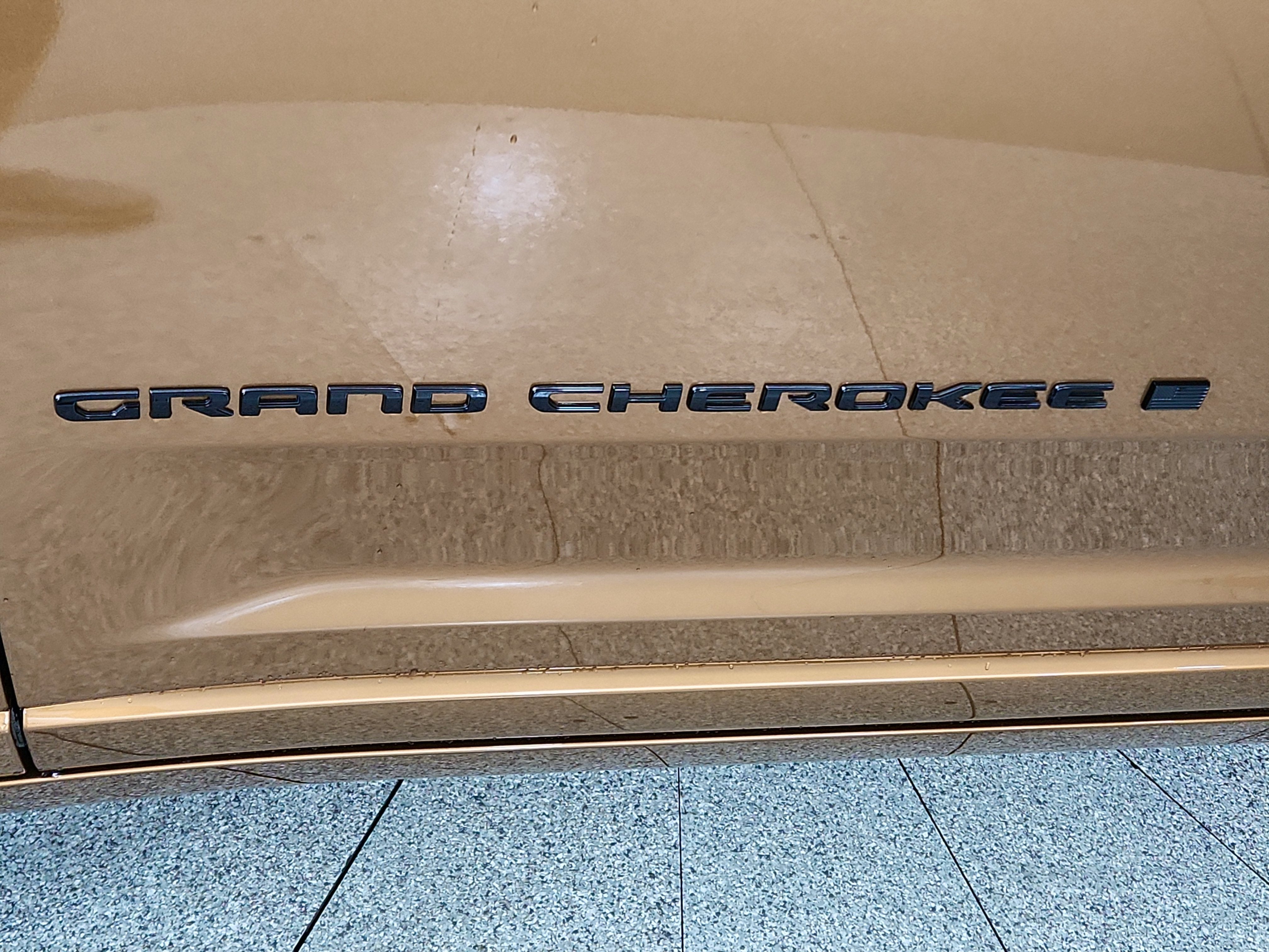 2026 Jeep Grand Cherokee JEEP GRAND CHEROKEE SUMMIT 4X4