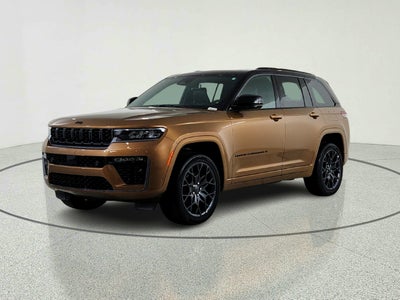 2026 Jeep Grand Cherokee JEEP GRAND CHEROKEE SUMMIT 4X4