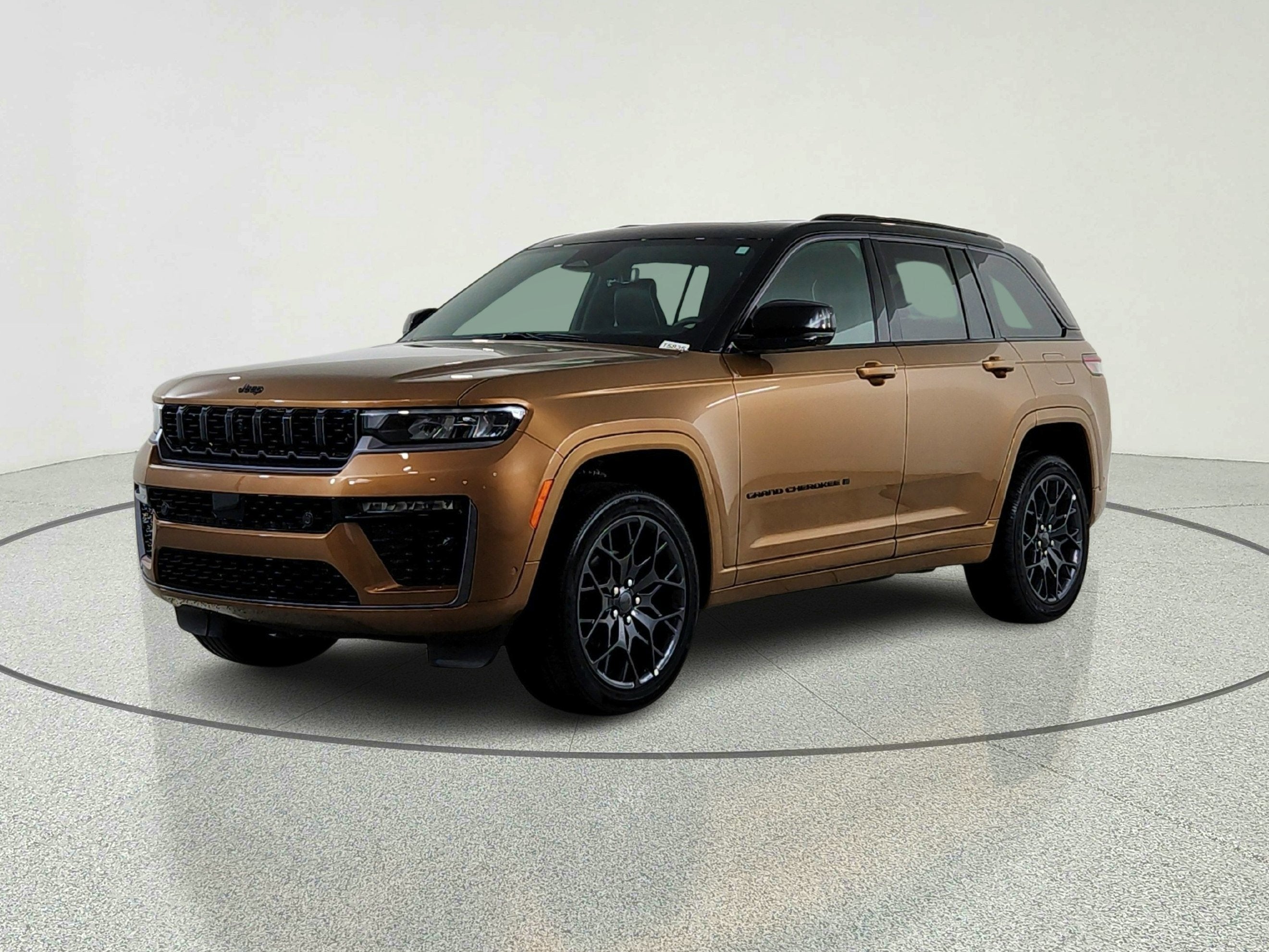 2026 Jeep Grand Cherokee JEEP GRAND CHEROKEE SUMMIT 4X4