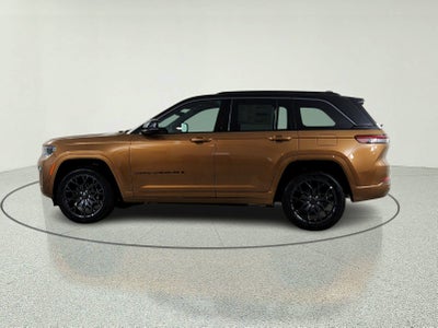 2026 Jeep Grand Cherokee JEEP GRAND CHEROKEE SUMMIT 4X4