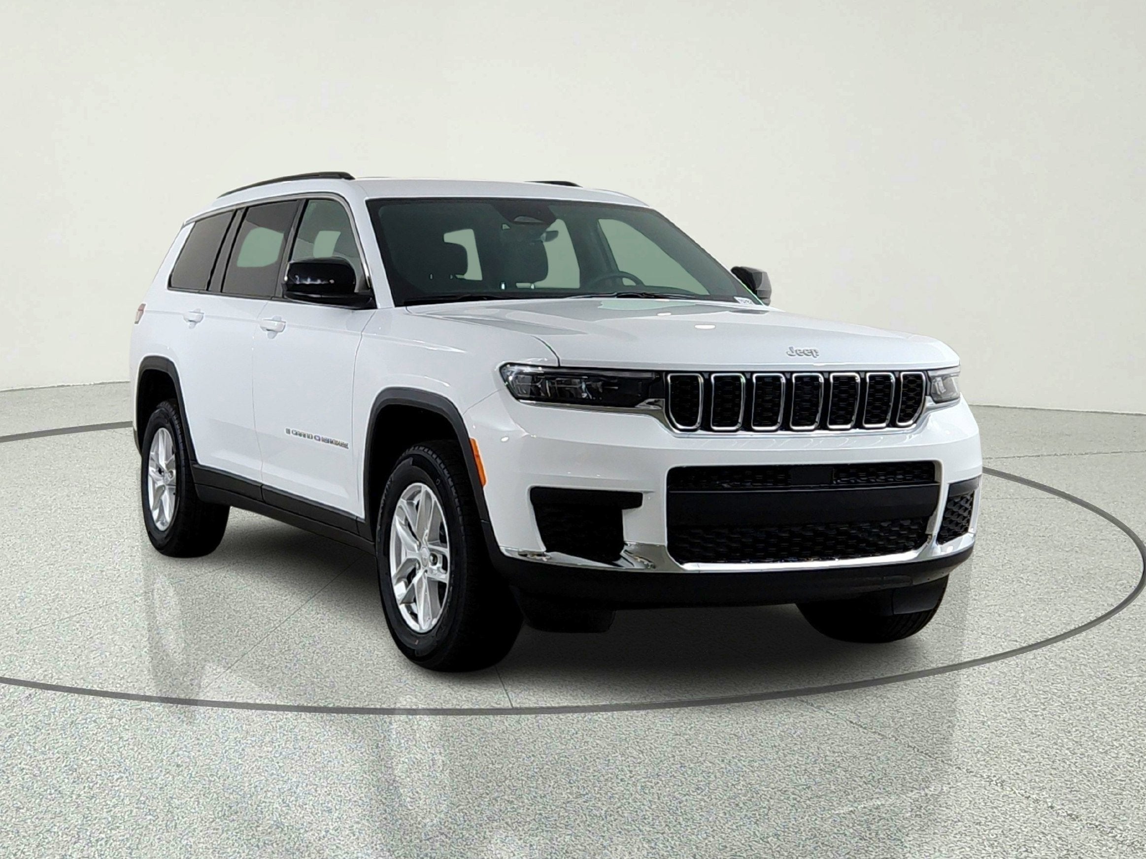 2026 Jeep Grand Cherokee JEEP GRAND CHEROKEE L LAREDO 4X4