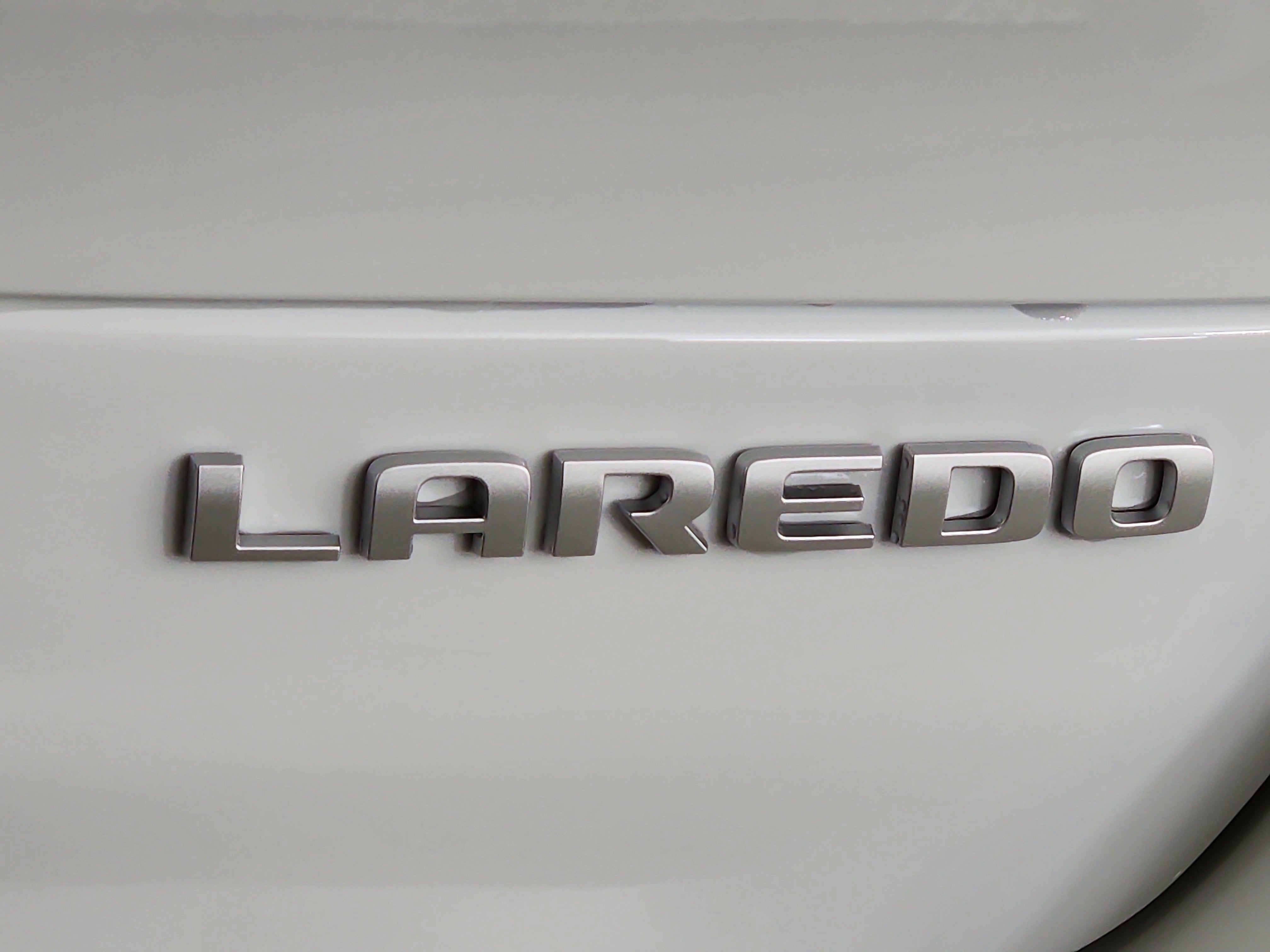 2026 Jeep Grand Cherokee JEEP GRAND CHEROKEE L LAREDO 4X4