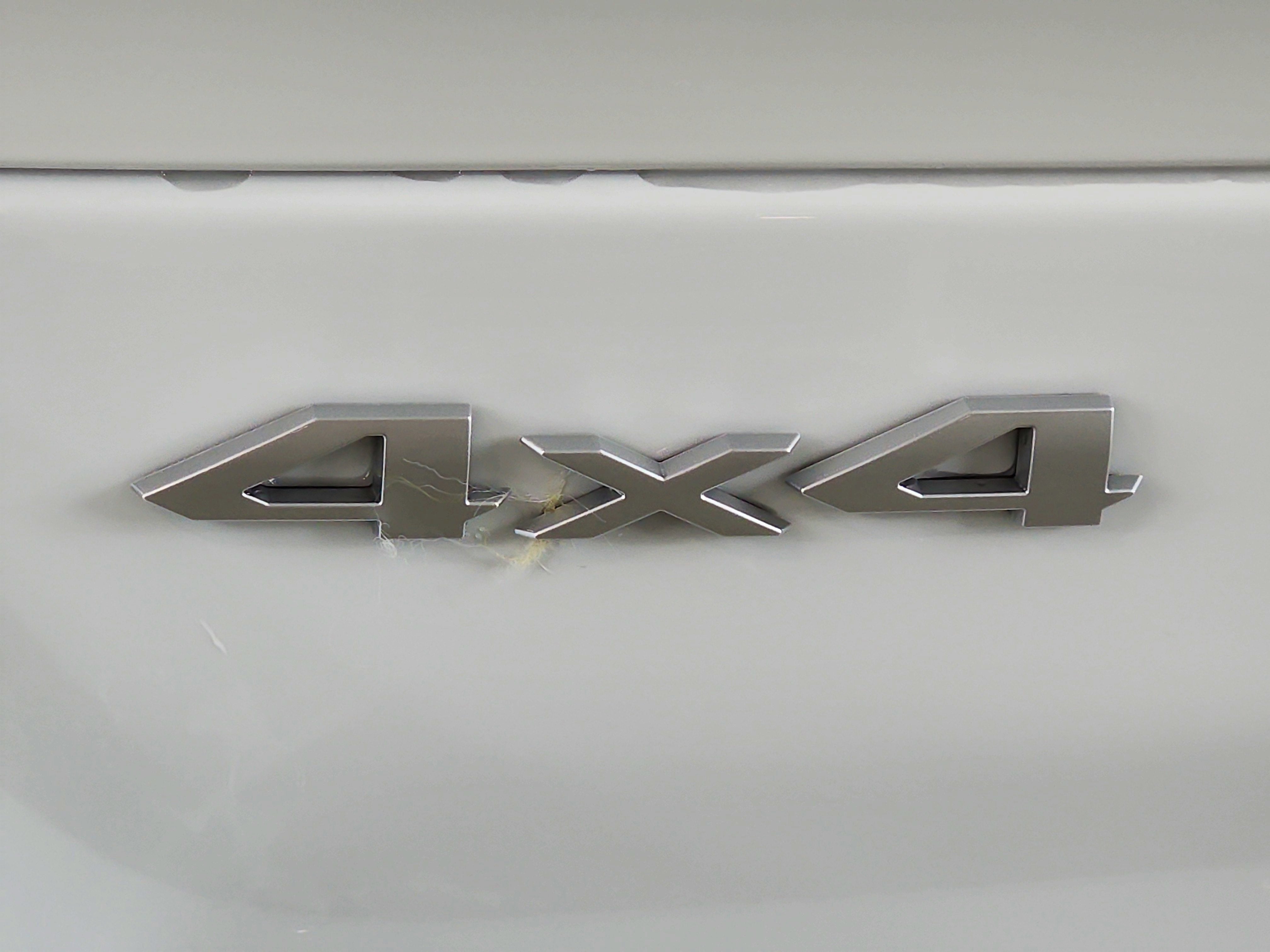2026 Jeep Grand Cherokee JEEP GRAND CHEROKEE L LAREDO 4X4