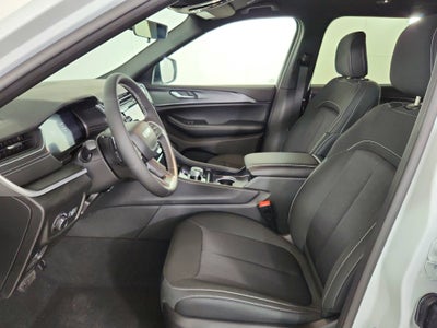 2026 Jeep Grand Cherokee JEEP GRAND CHEROKEE L LAREDO 4X4