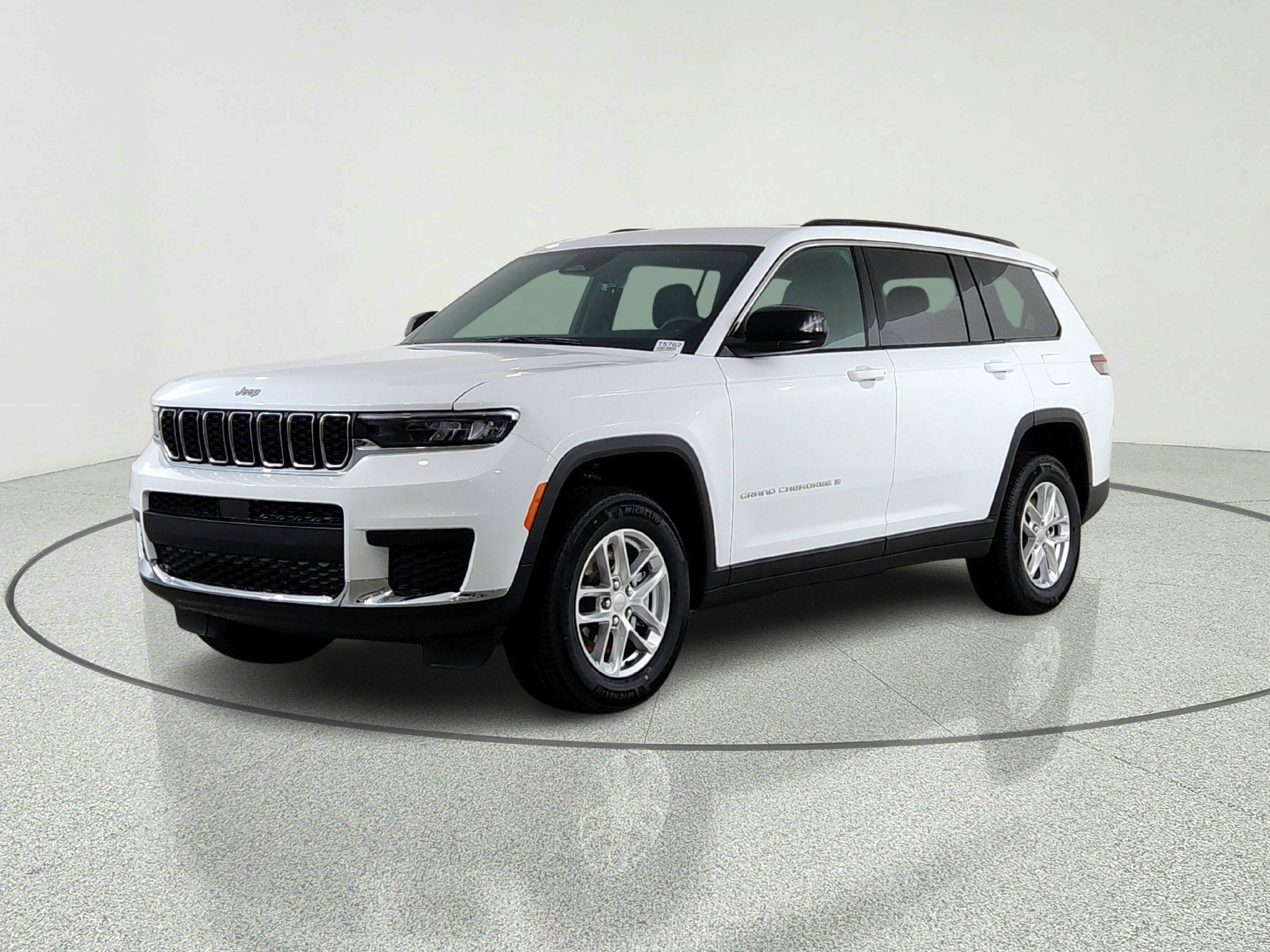 2026 Jeep Grand Cherokee JEEP GRAND CHEROKEE L LAREDO 4X4