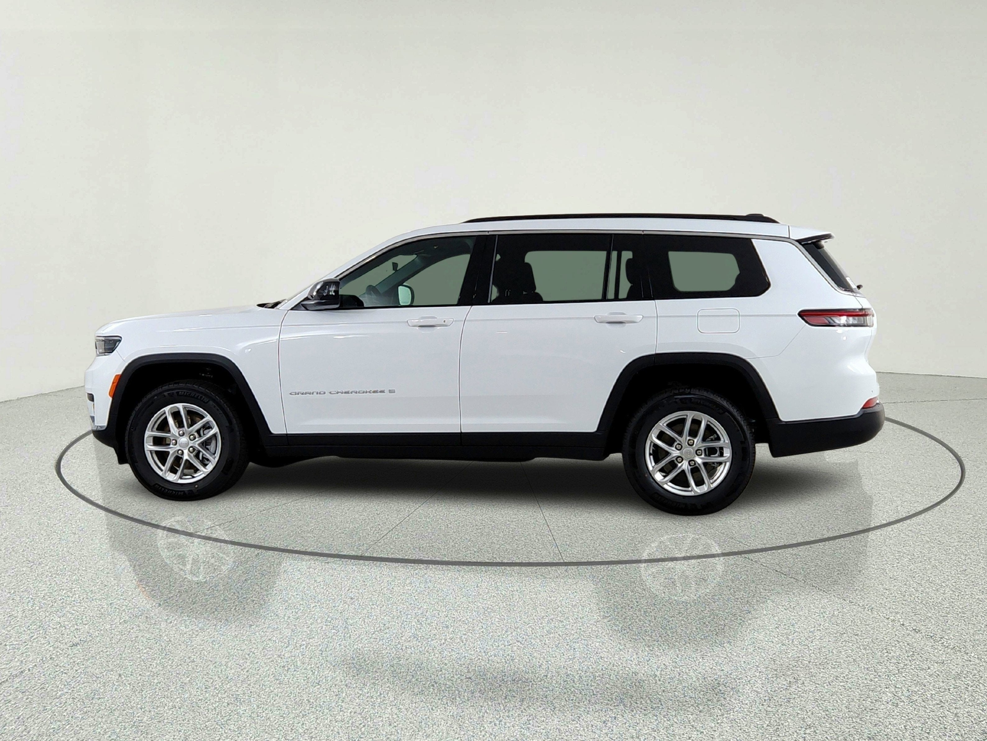 2026 Jeep Grand Cherokee JEEP GRAND CHEROKEE L LAREDO 4X4