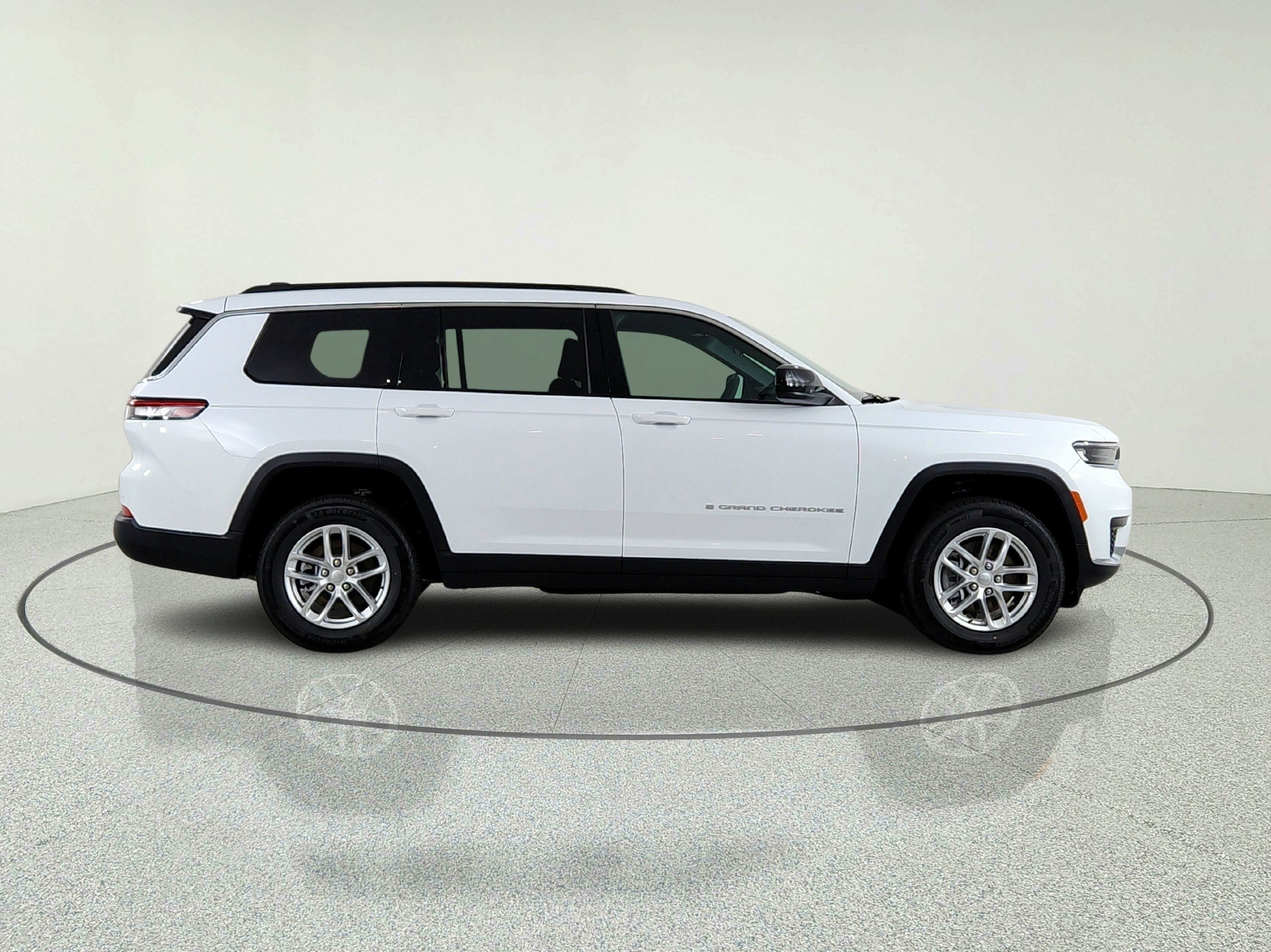 2026 Jeep Grand Cherokee JEEP GRAND CHEROKEE L LAREDO 4X4