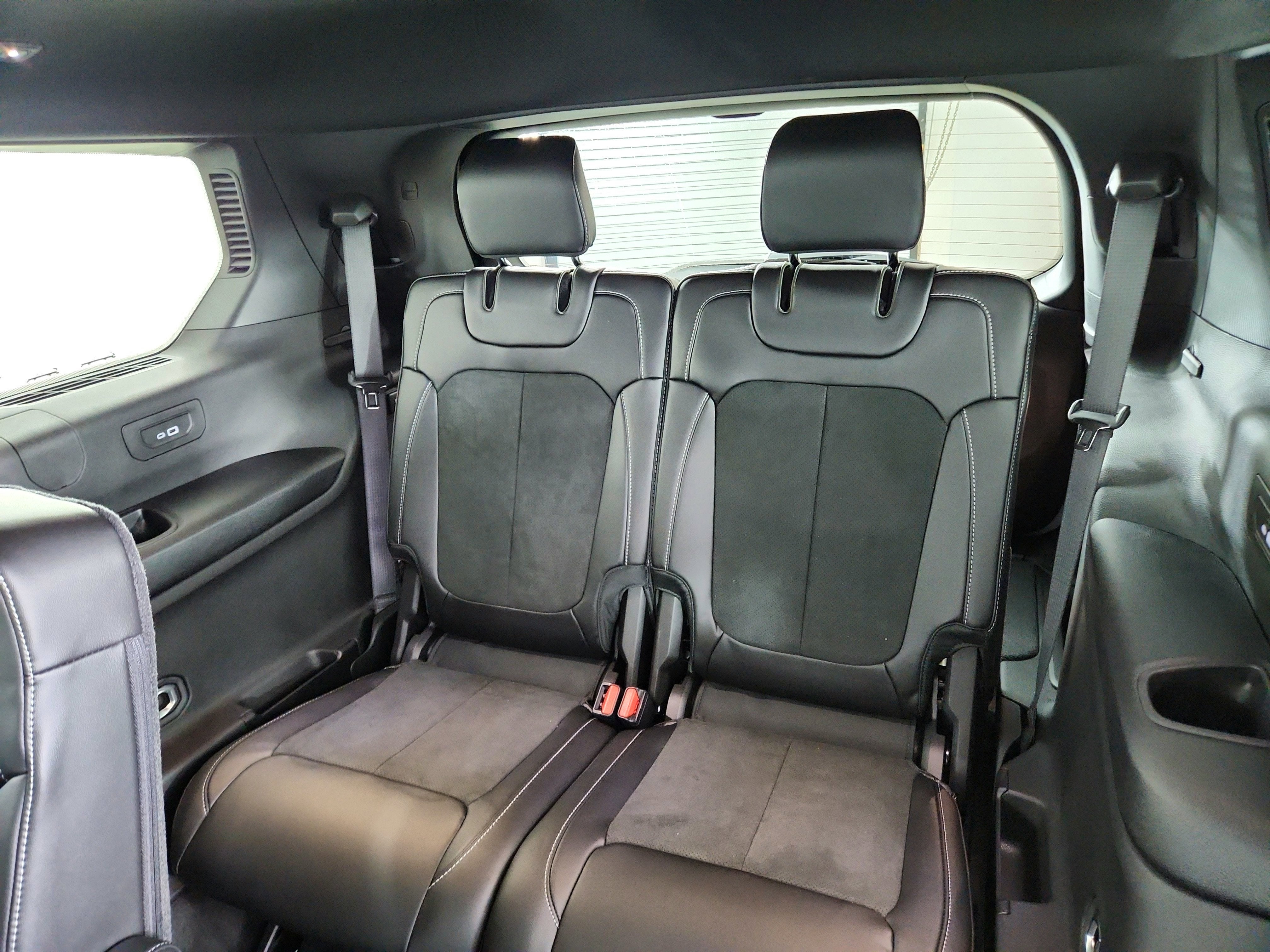 2025 Jeep Grand Cherokee JEEP GRAND CHEROKEE L LAREDO 4X4