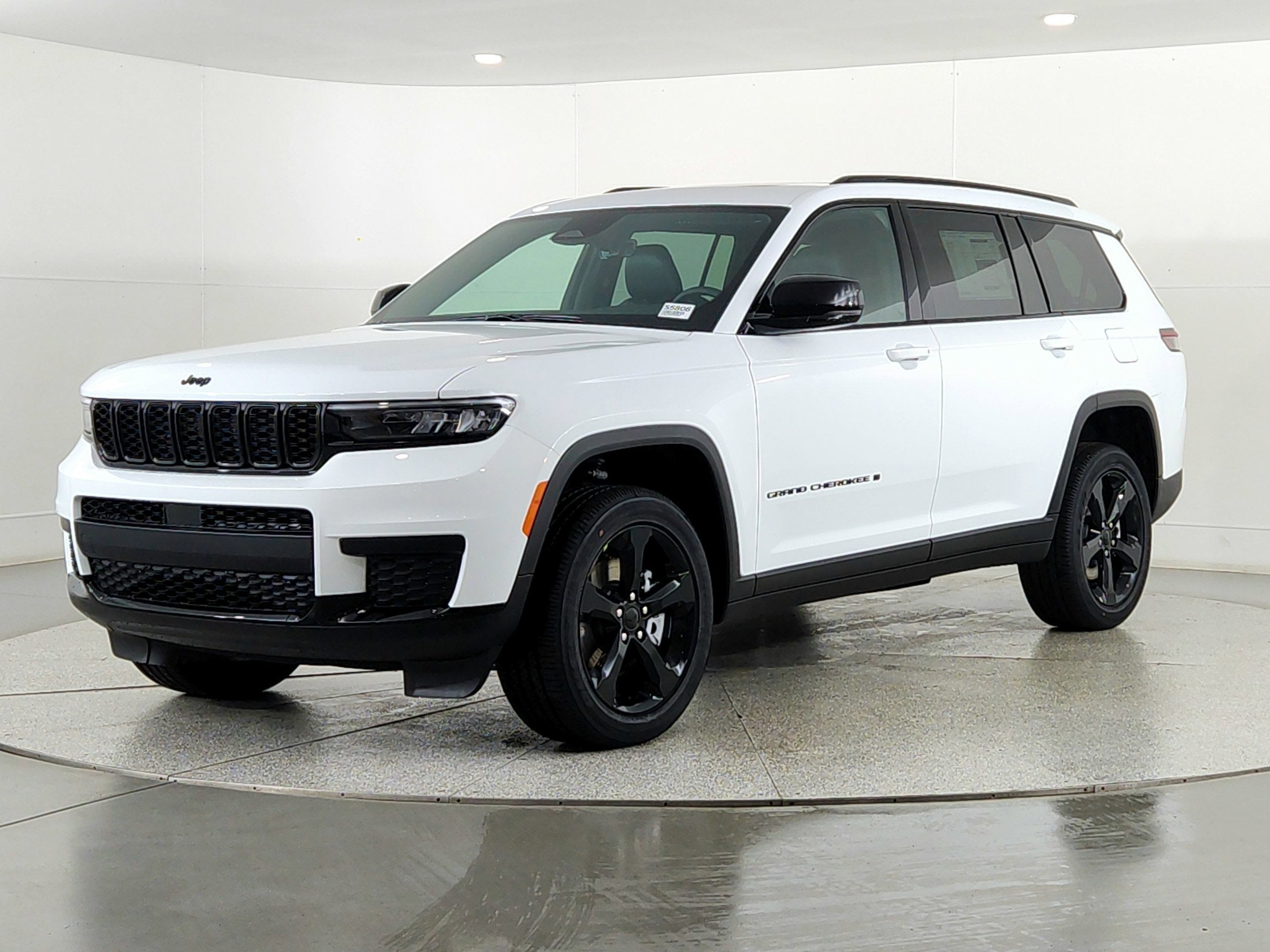 2025 Jeep Grand Cherokee JEEP GRAND CHEROKEE L LAREDO 4X4