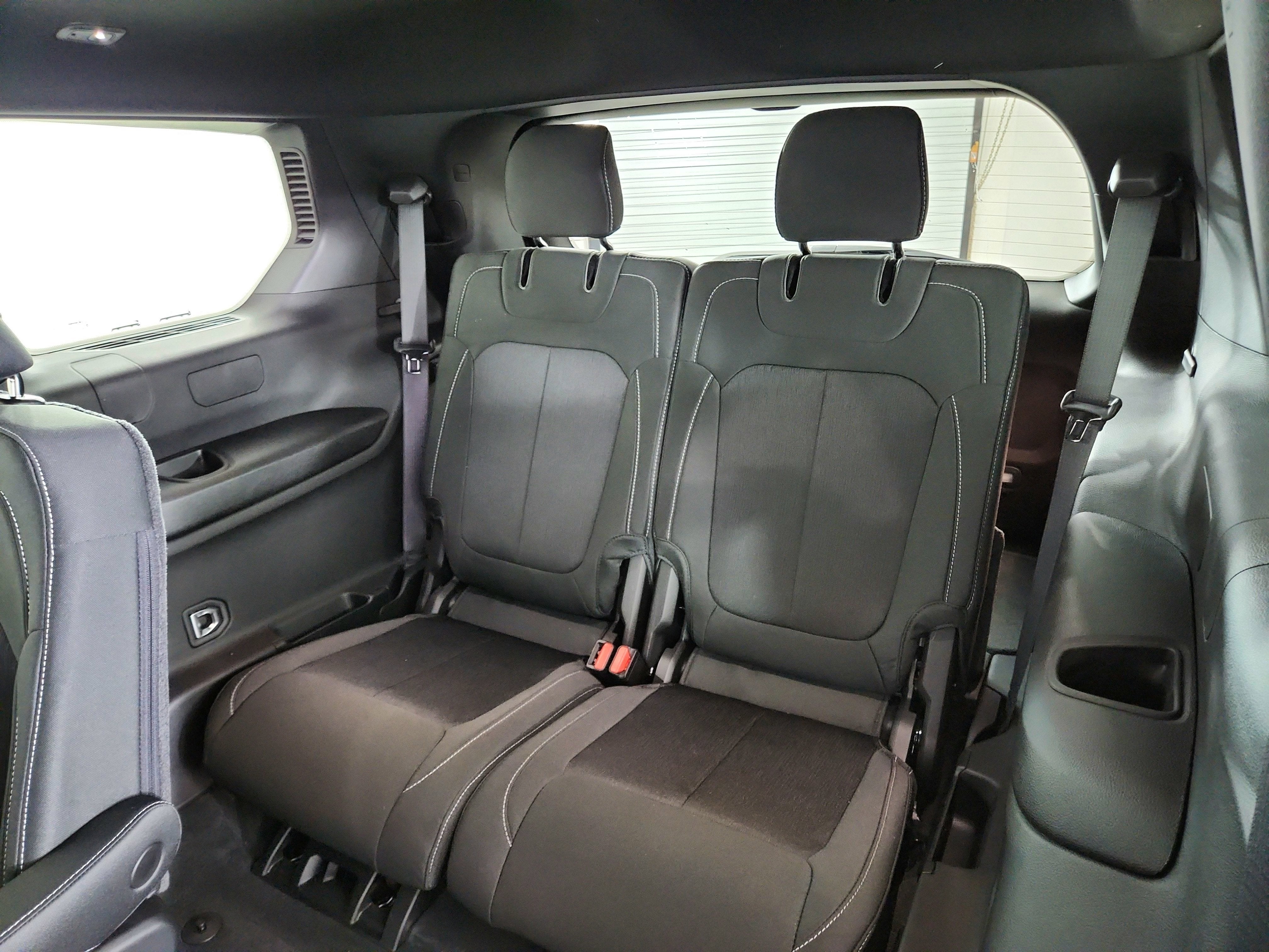 2026 Jeep Grand Cherokee JEEP GRAND CHEROKEE L LAREDO 4X4