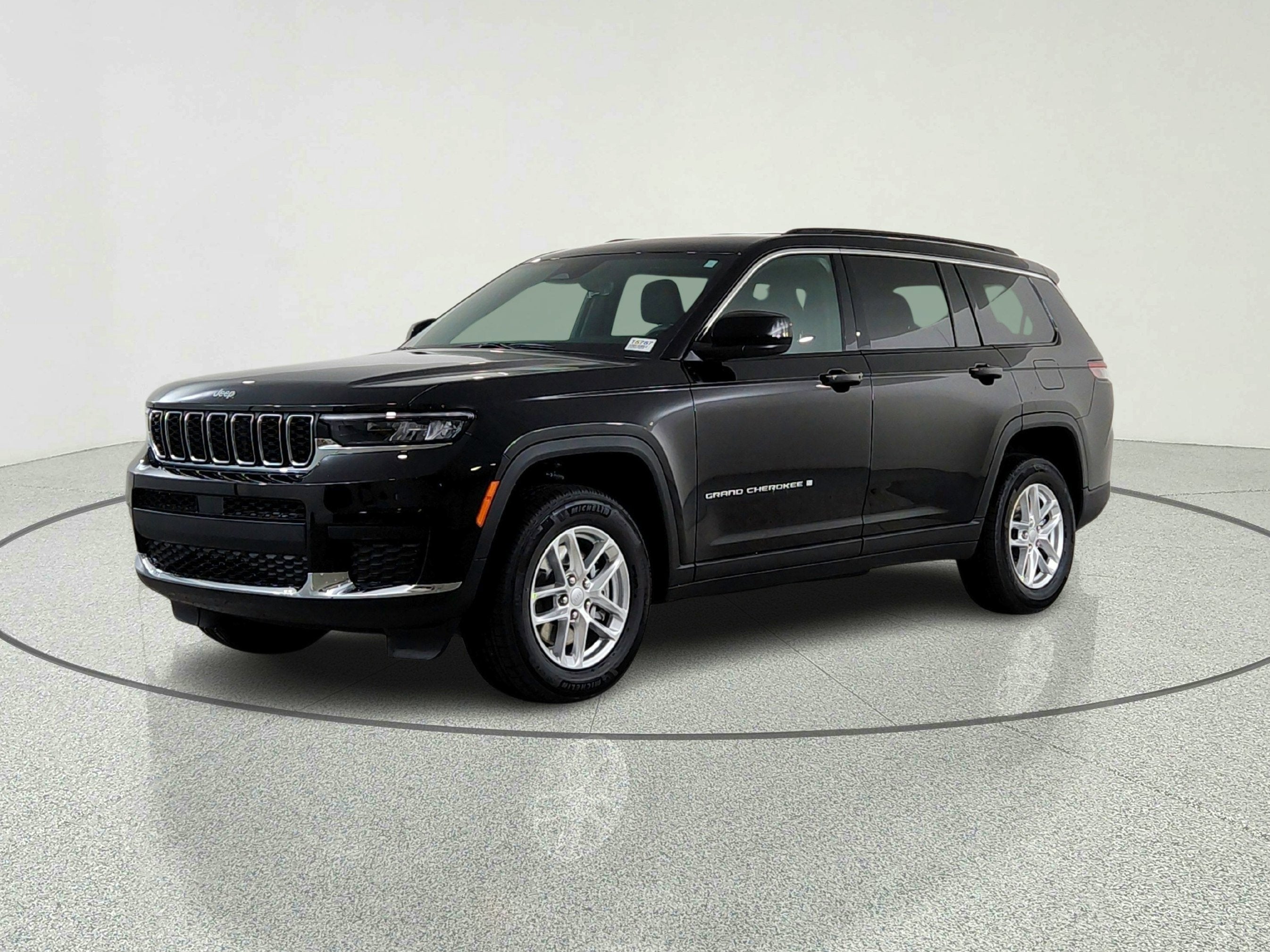 2026 Jeep Grand Cherokee JEEP GRAND CHEROKEE L LAREDO 4X4