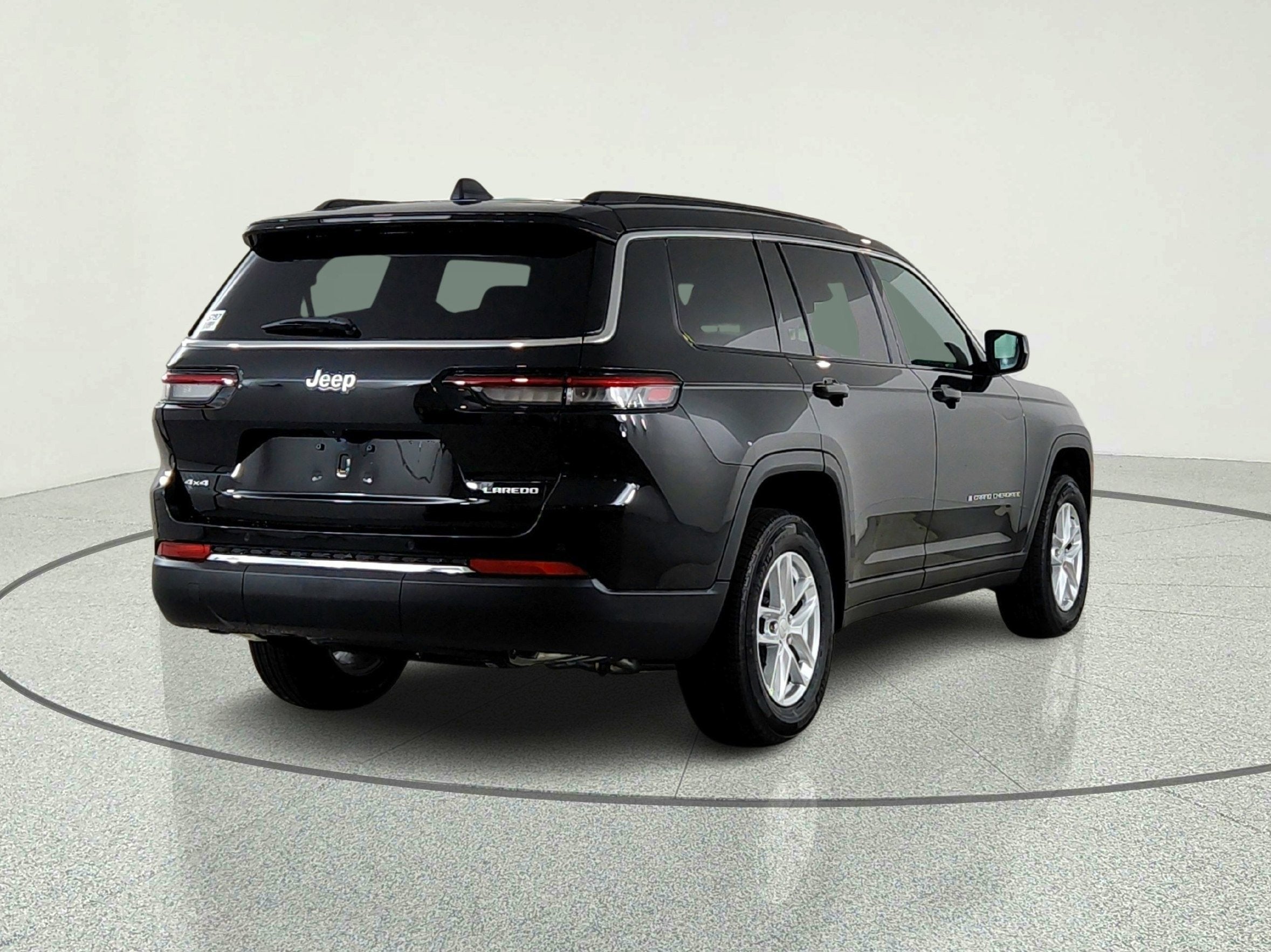 2026 Jeep Grand Cherokee JEEP GRAND CHEROKEE L LAREDO 4X4