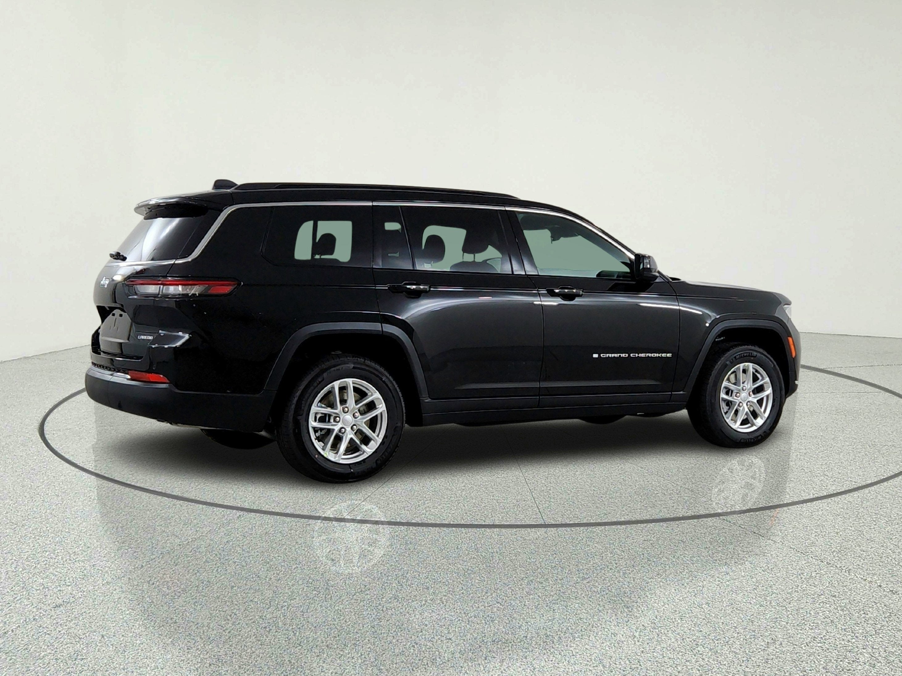2026 Jeep Grand Cherokee JEEP GRAND CHEROKEE L LAREDO 4X4
