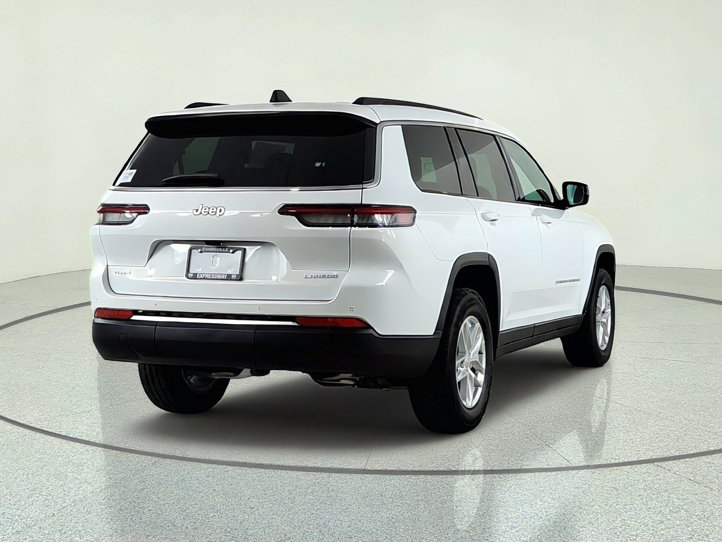 2026 Jeep Grand Cherokee Laredo X 4x4