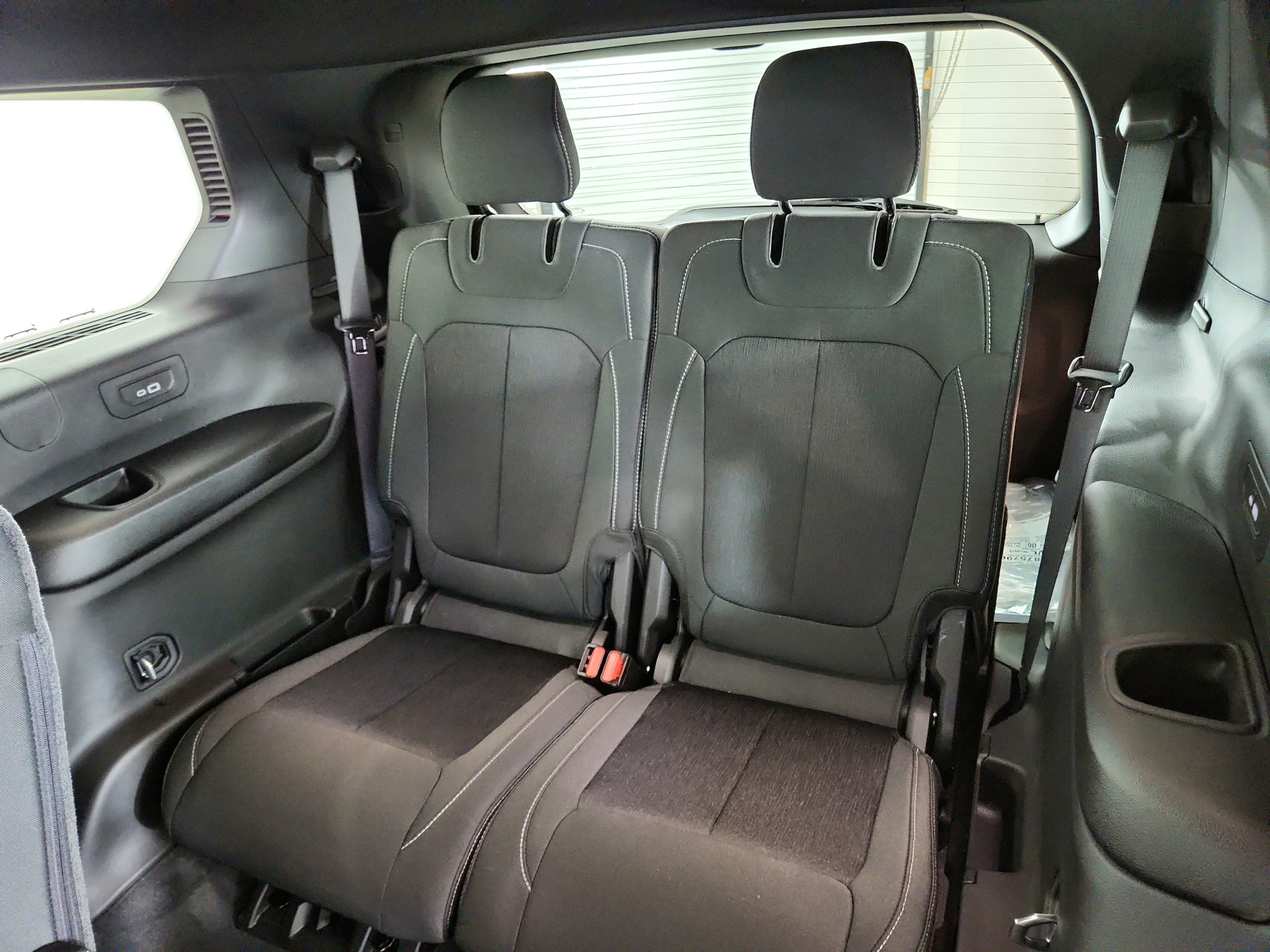 2026 Jeep Grand Cherokee JEEP GRAND CHEROKEE L LAREDO 4X4