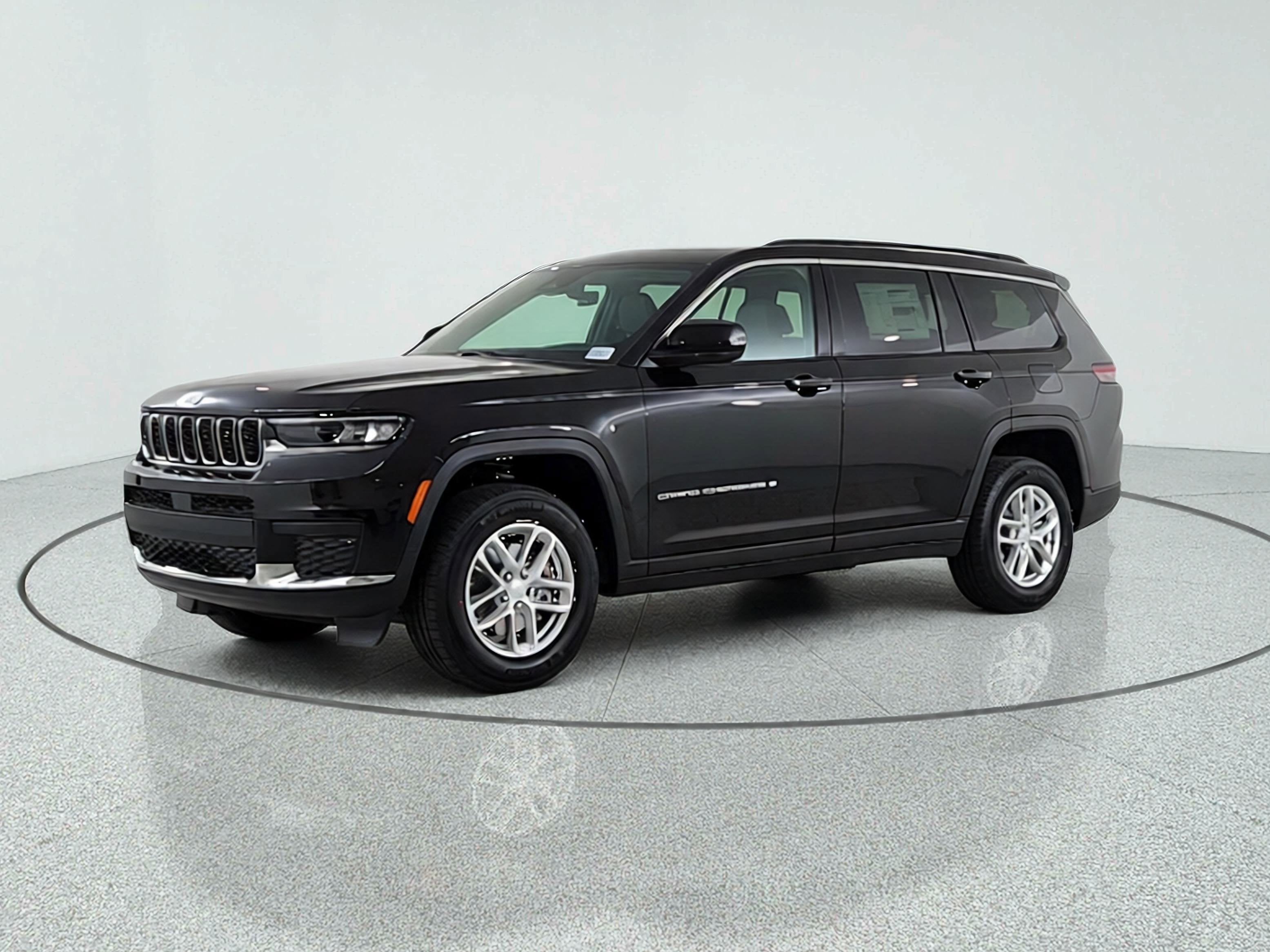 2026 Jeep Grand Cherokee JEEP GRAND CHEROKEE L LAREDO 4X4
