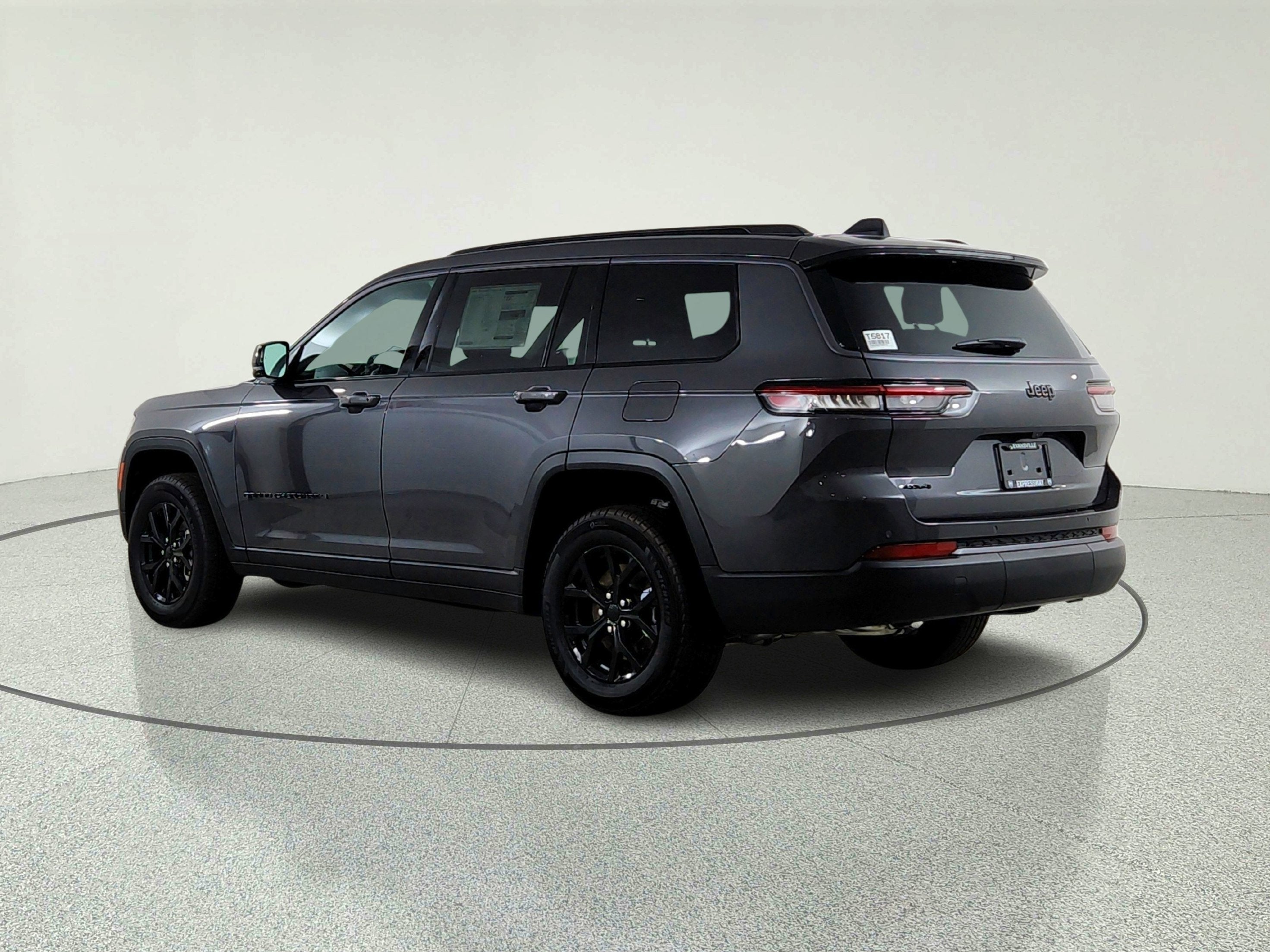 2026 Jeep Grand Cherokee 2026 JEEP GRAND CHEROKEE L LAREDO 4DR SUV 121.7 WB 4WD