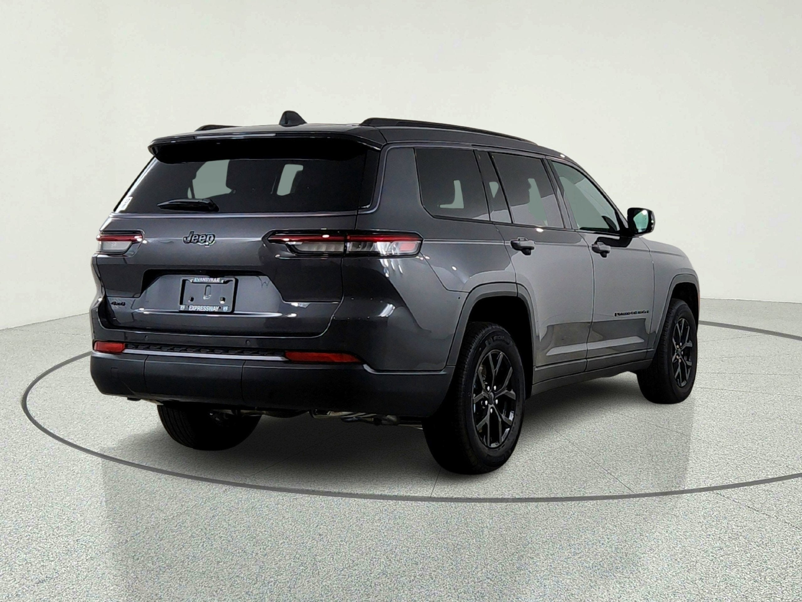 2026 Jeep Grand Cherokee 2026 JEEP GRAND CHEROKEE L LAREDO 4DR SUV 121.7 WB 4WD