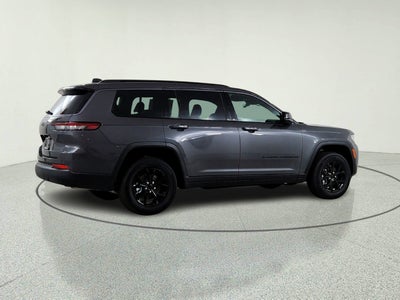 2026 Jeep Grand Cherokee 2026 JEEP GRAND CHEROKEE L LAREDO 4DR SUV 121.7 WB 4WD