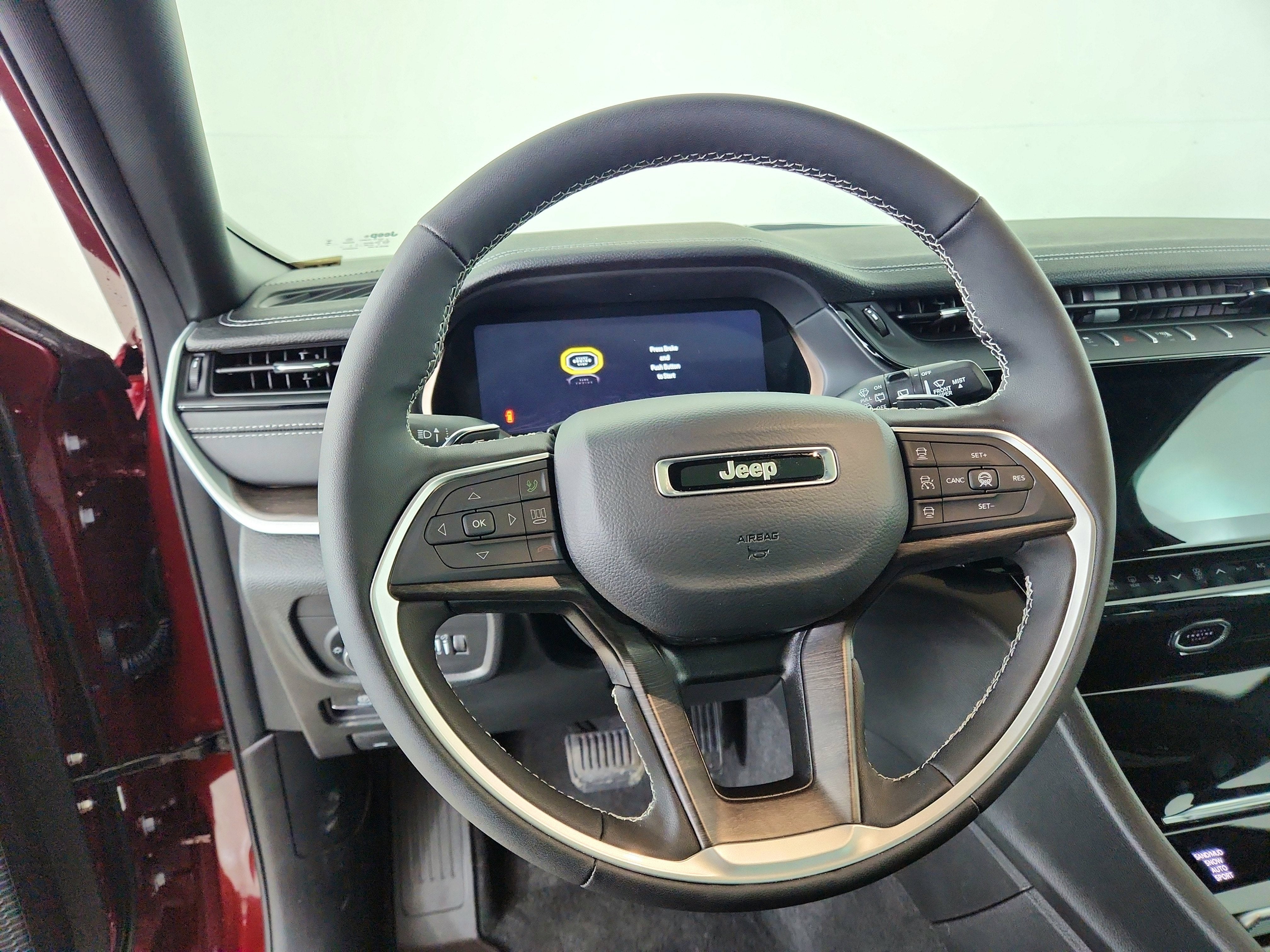 2026 Jeep Grand Cherokee JEEP GRAND CHEROKEE L LAREDO 4X4