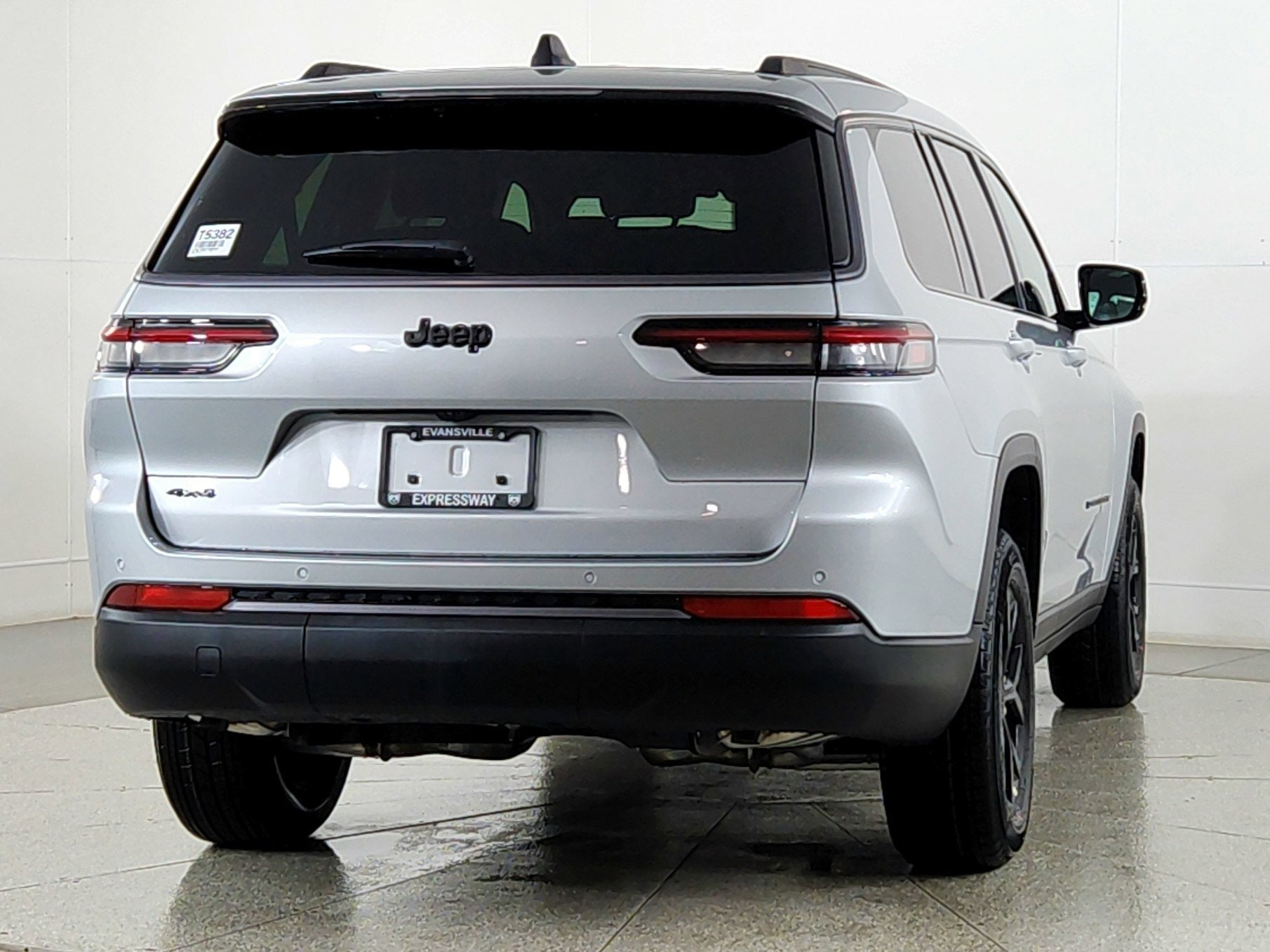 2026 Jeep Grand Cherokee JEEP GRAND CHEROKEE L LAREDO 4X4