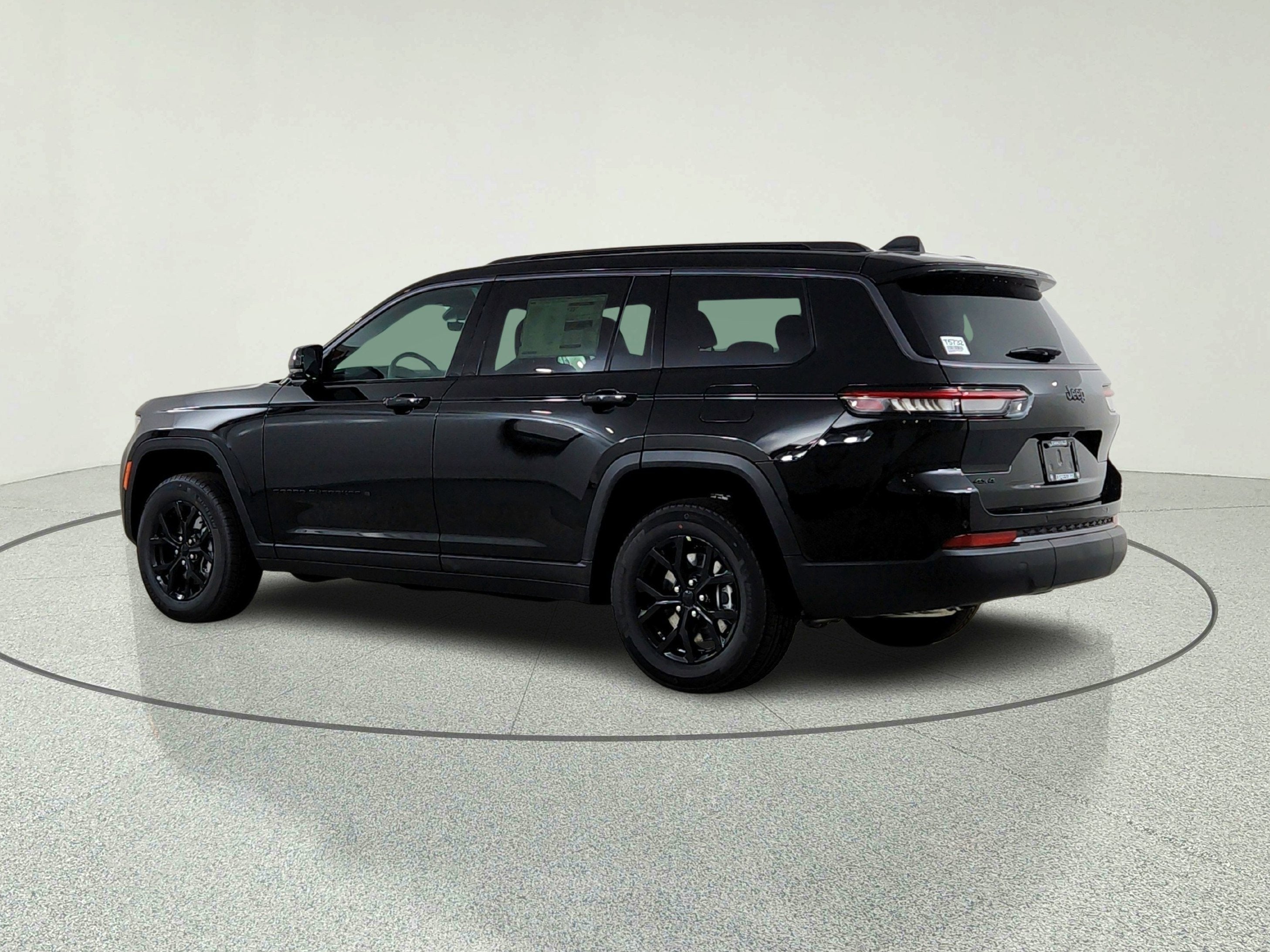 2026 Jeep Grand Cherokee JEEP GRAND CHEROKEE L LAREDO 4X4