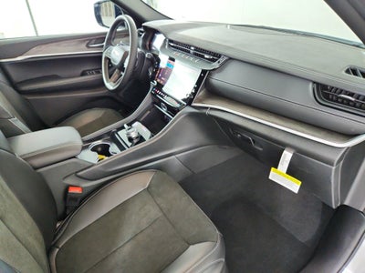 2026 Jeep Grand Cherokee L Laredo Altitude 4x4