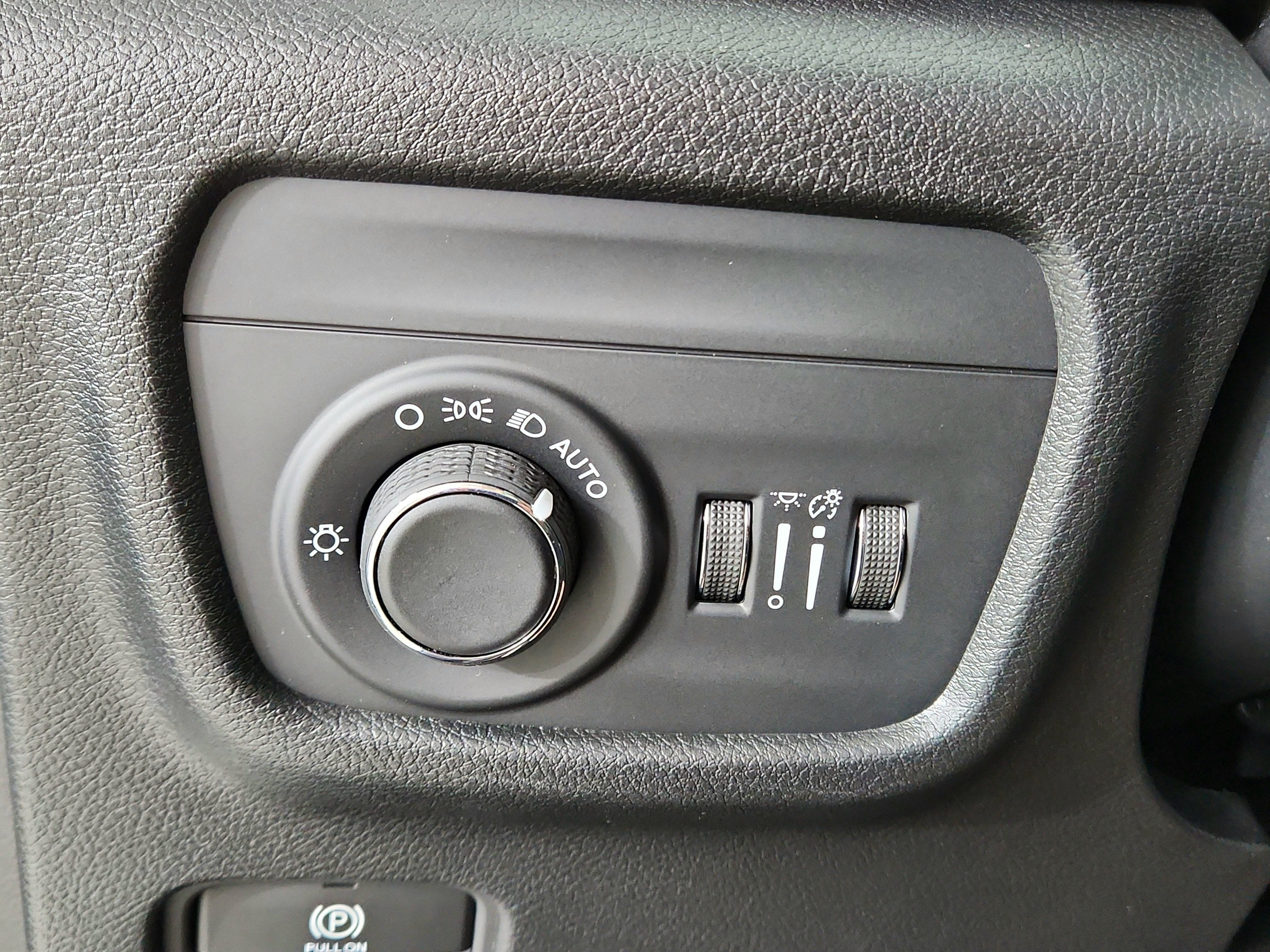 2026 Jeep Grand Cherokee L Laredo Altitude 4x4