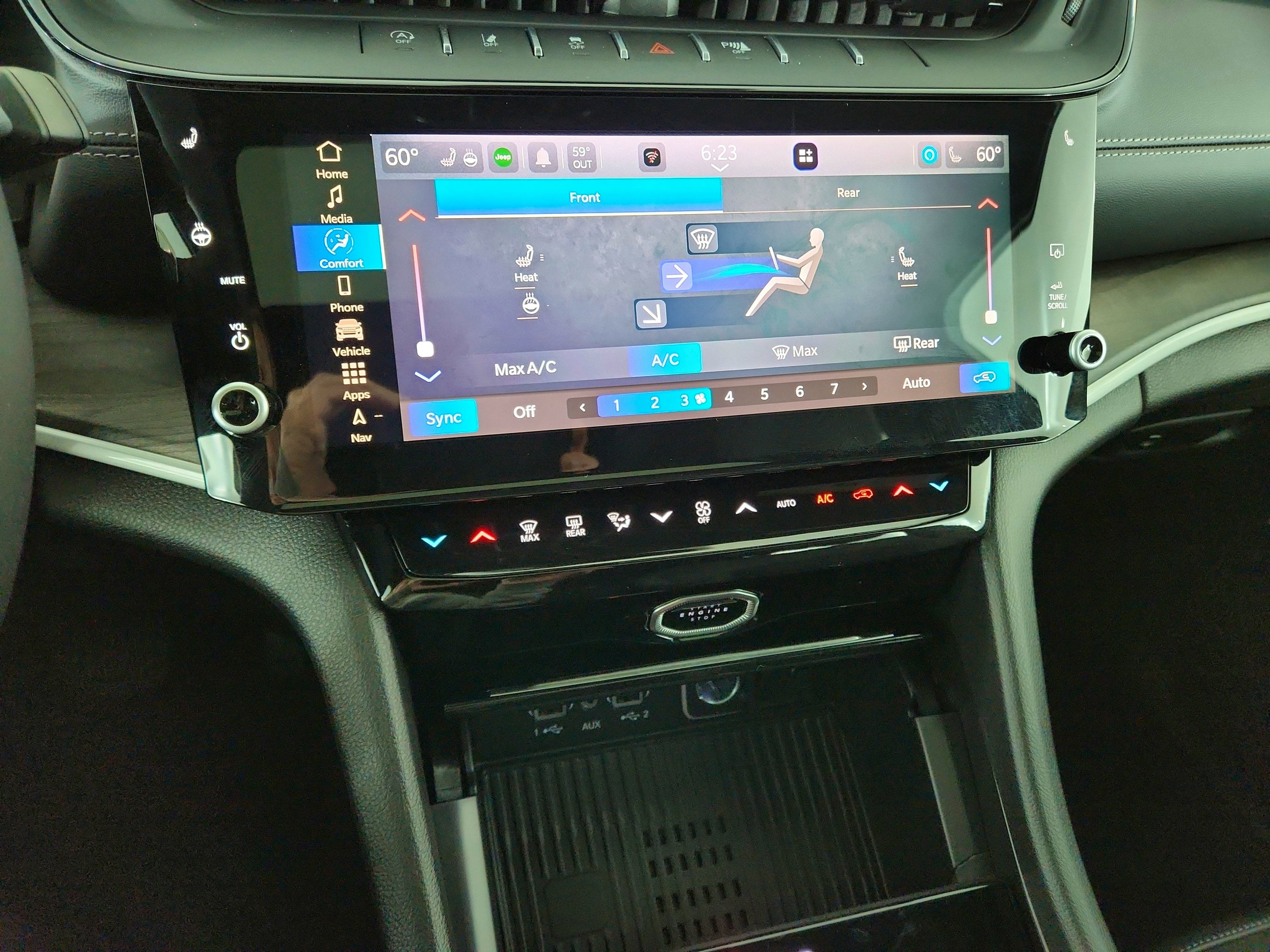 2026 Jeep Grand Cherokee JEEP GRAND CHEROKEE L LAREDO 4X4