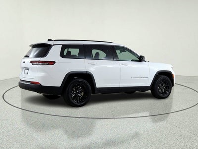 2026 Jeep Grand Cherokee JEEP GRAND CHEROKEE L LAREDO 4X4
