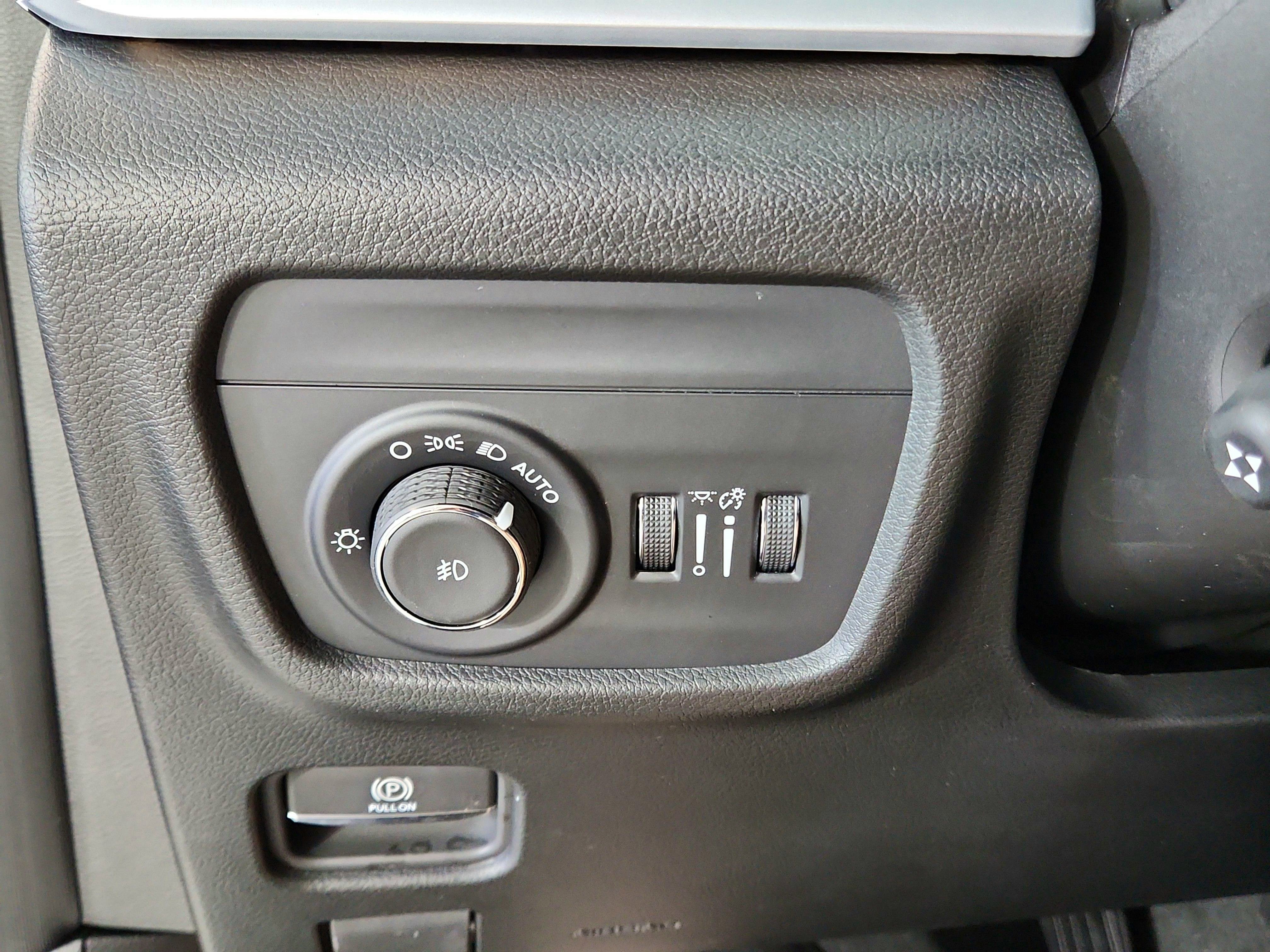 2025 Jeep Grand Cherokee JEEP GRAND CHEROKEE L LIMITED 4X4