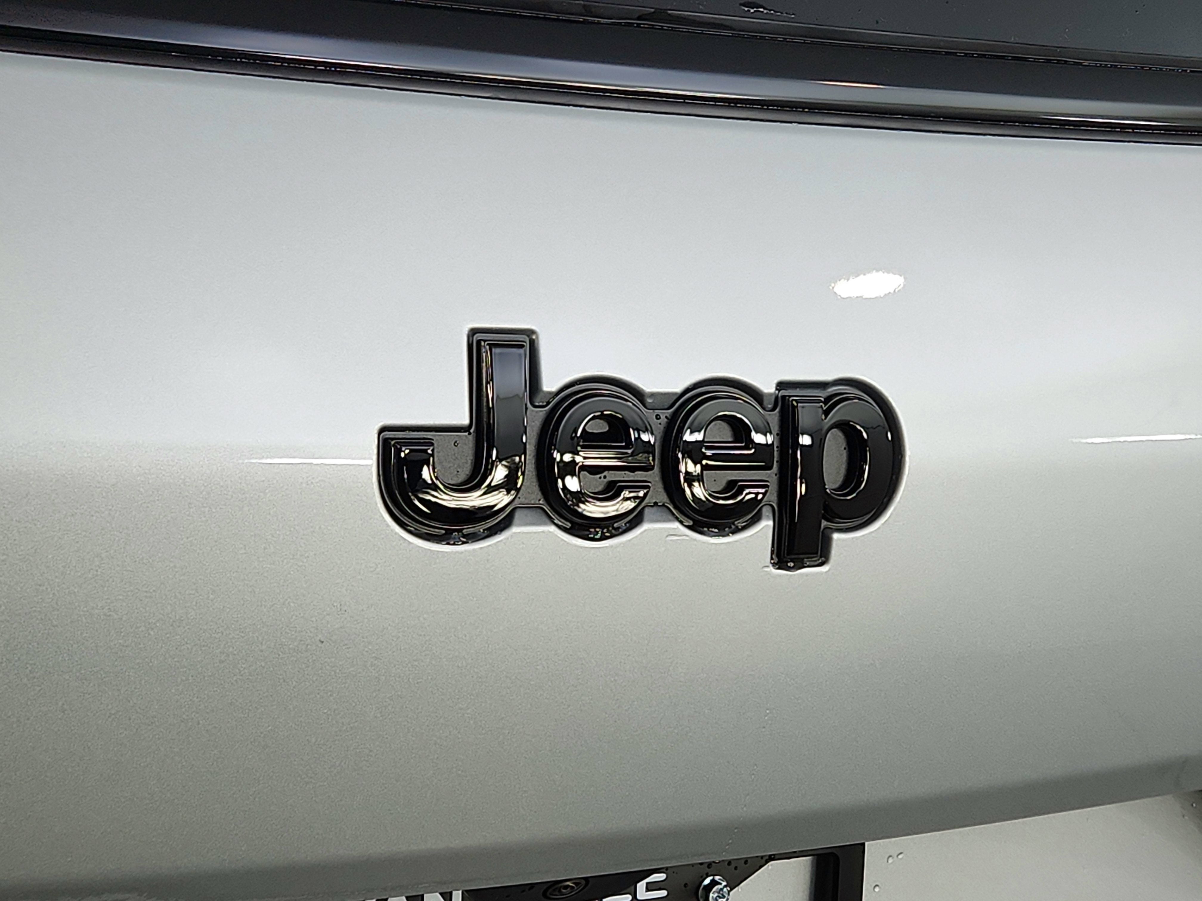 2025 Jeep Grand Cherokee JEEP GRAND CHEROKEE L LIMITED 4X4