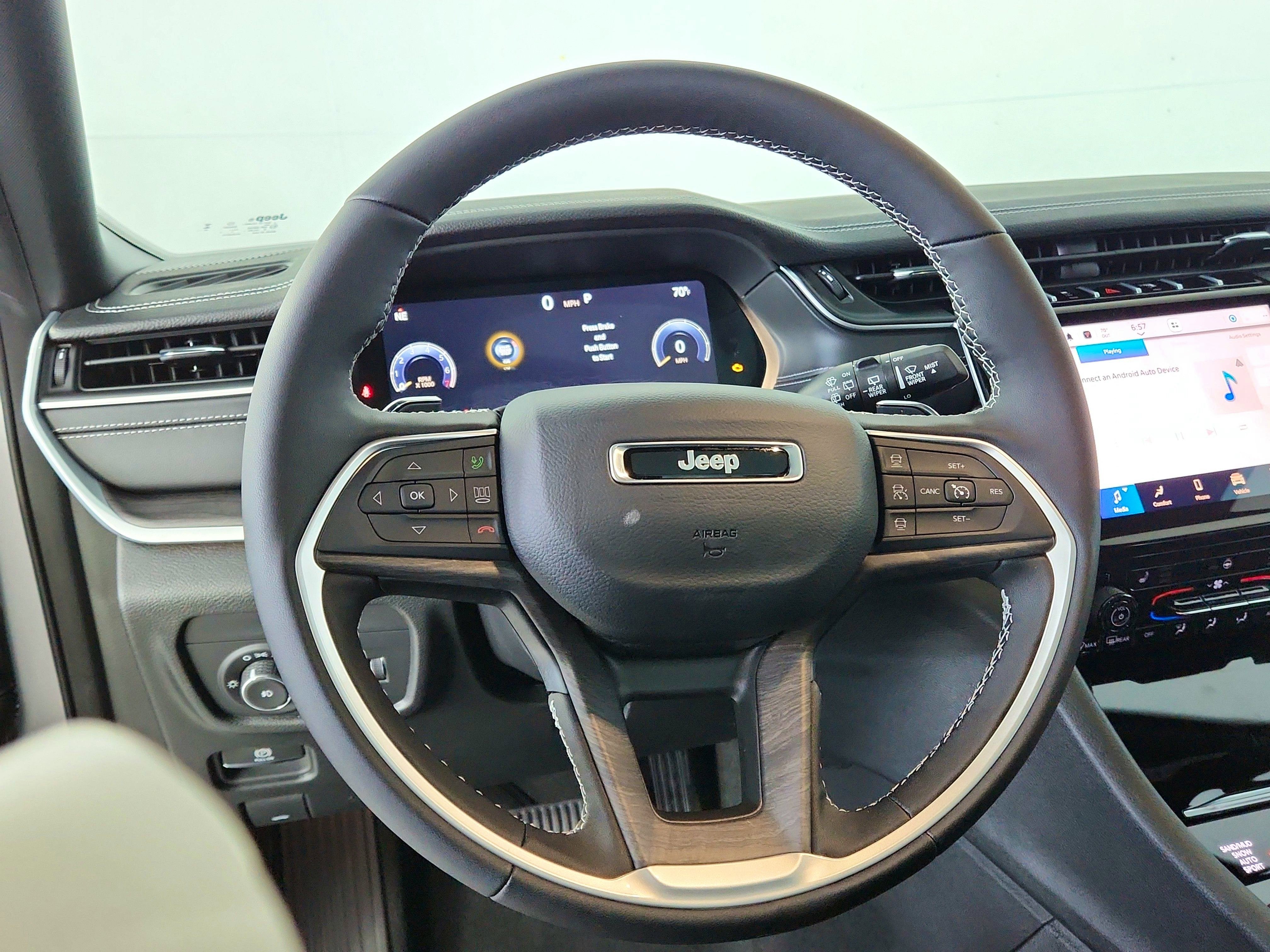 2025 Jeep Grand Cherokee JEEP GRAND CHEROKEE L LIMITED 4X4