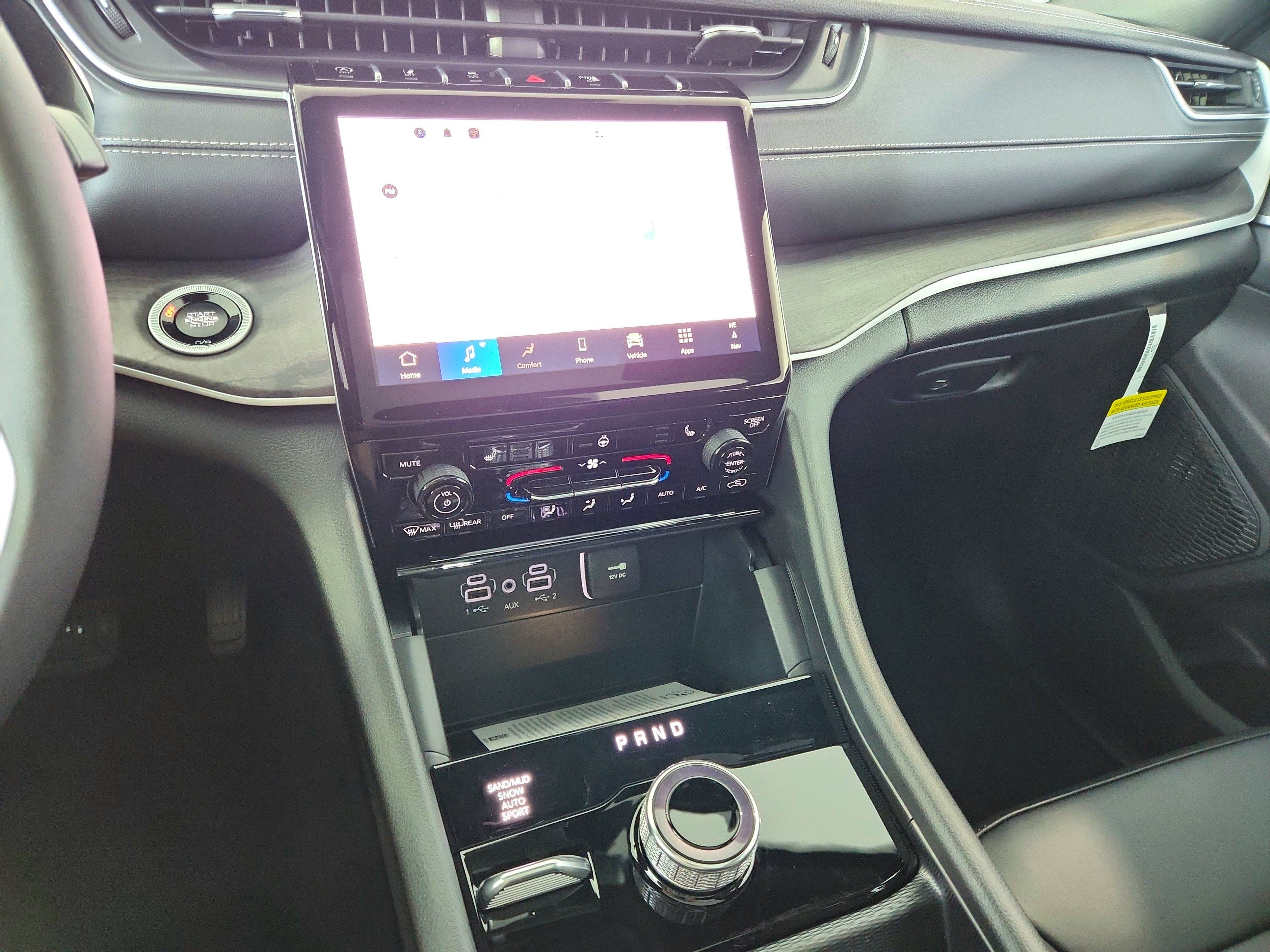 2025 Jeep Grand Cherokee JEEP GRAND CHEROKEE L LIMITED 4X4