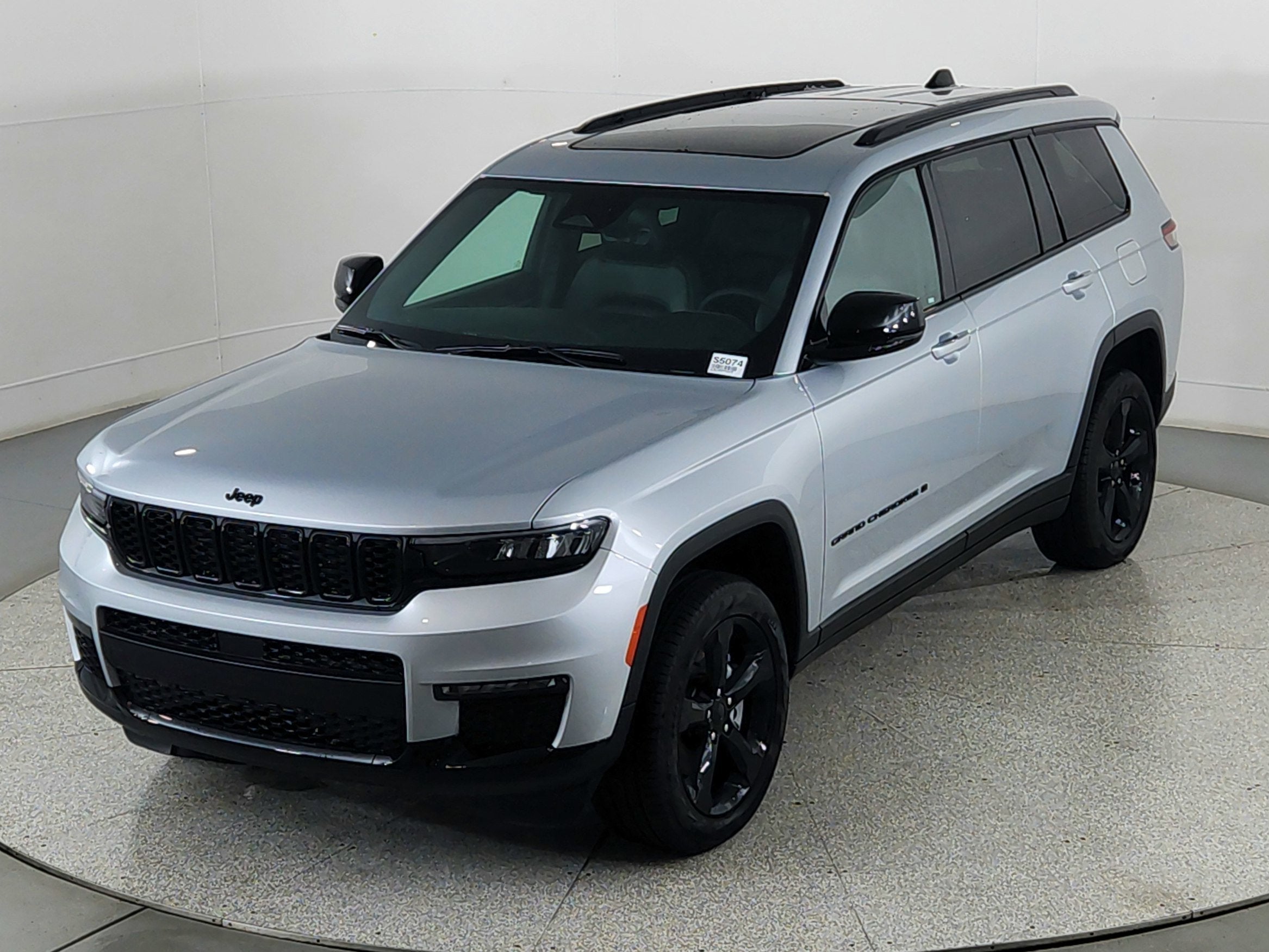 2025 Jeep Grand Cherokee JEEP GRAND CHEROKEE L LIMITED 4X4