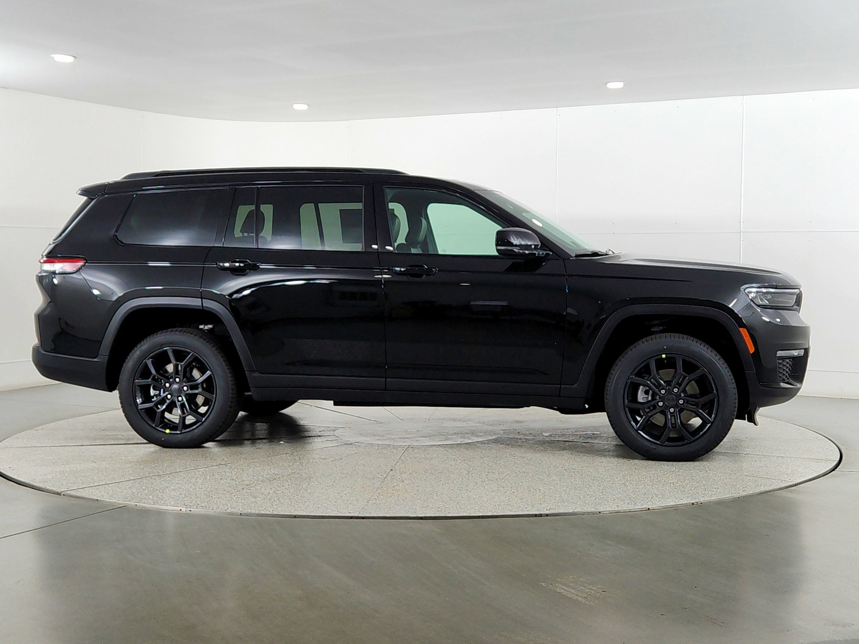 2025 Jeep Grand Cherokee JEEP GRAND CHEROKEE L LIMITED 4X4
