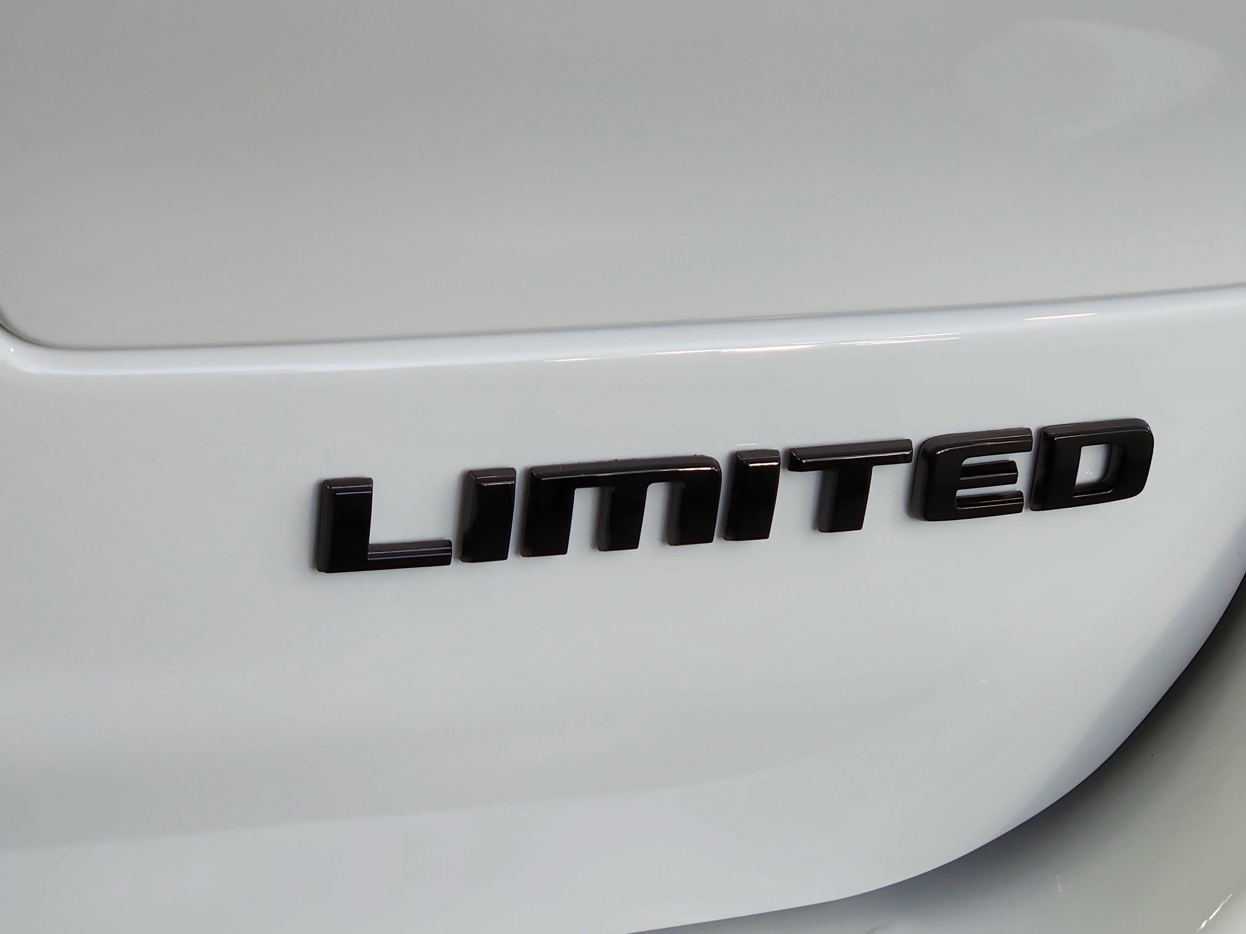 2025 Jeep Grand Cherokee JEEP GRAND CHEROKEE L LIMITED 4X4