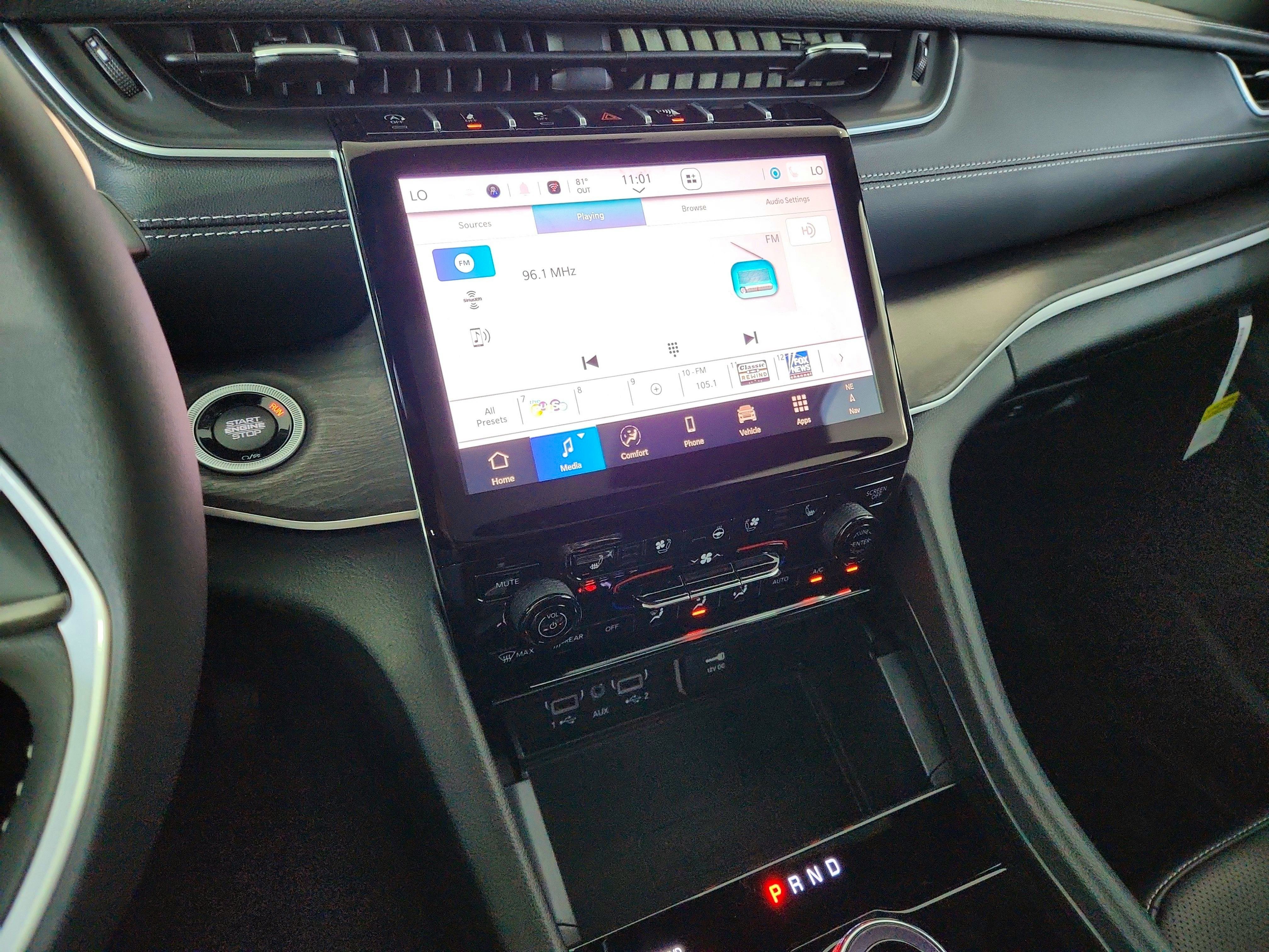 2025 Jeep Grand Cherokee JEEP GRAND CHEROKEE L LIMITED 4X4