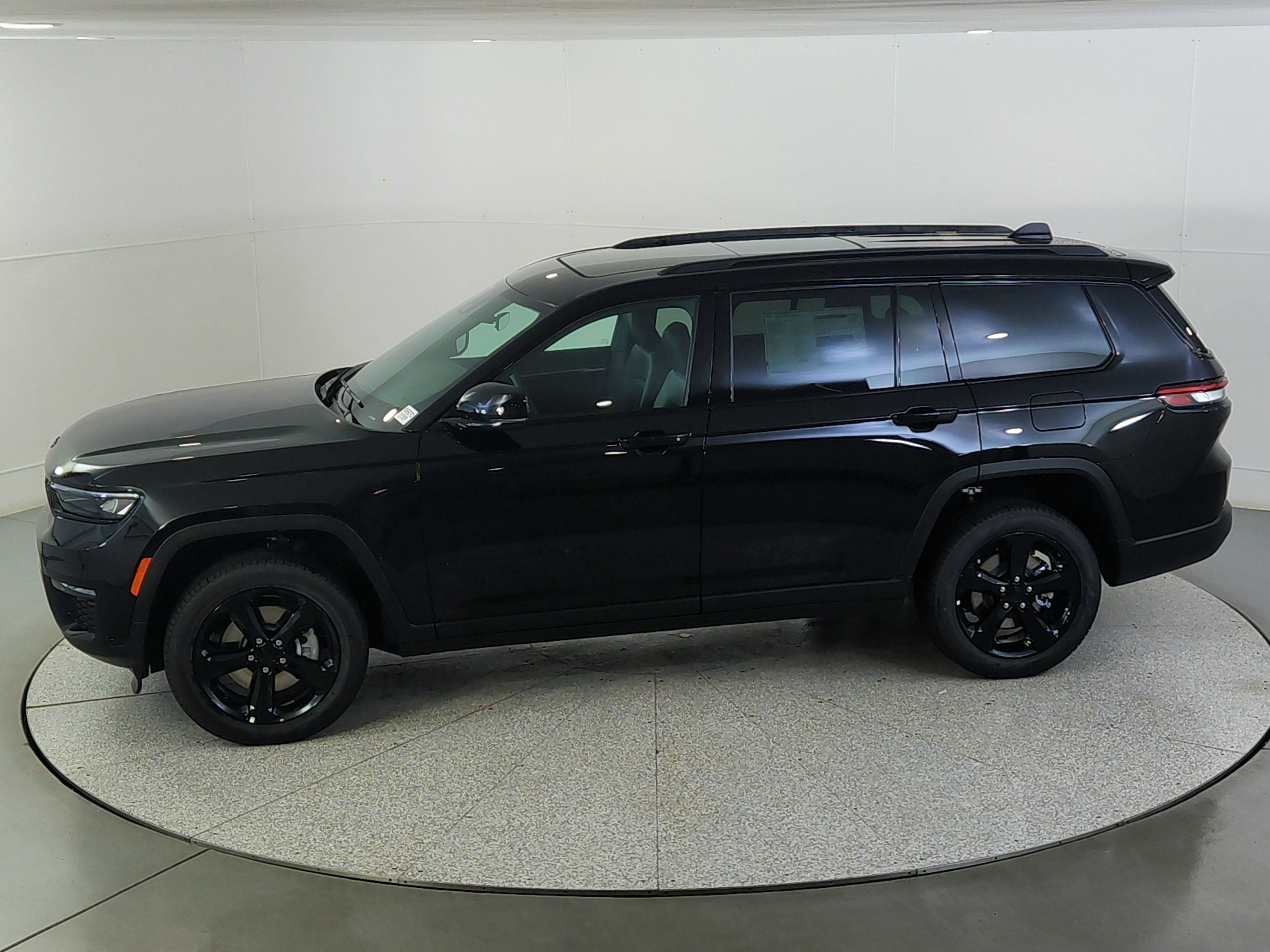 2025 Jeep Grand Cherokee JEEP GRAND CHEROKEE L LIMITED 4X4