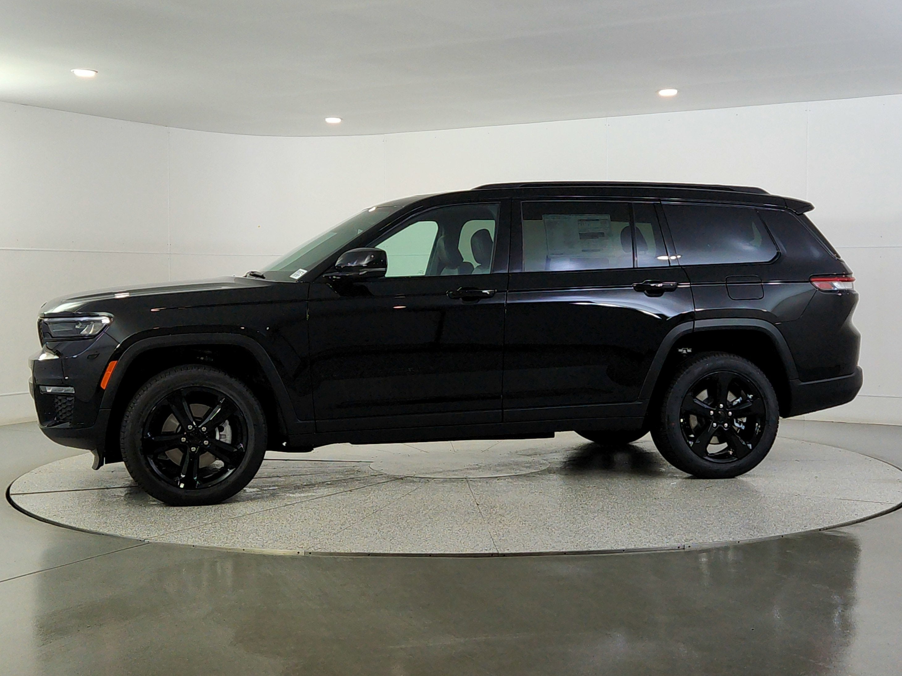 2025 Jeep Grand Cherokee JEEP GRAND CHEROKEE L LIMITED 4X4