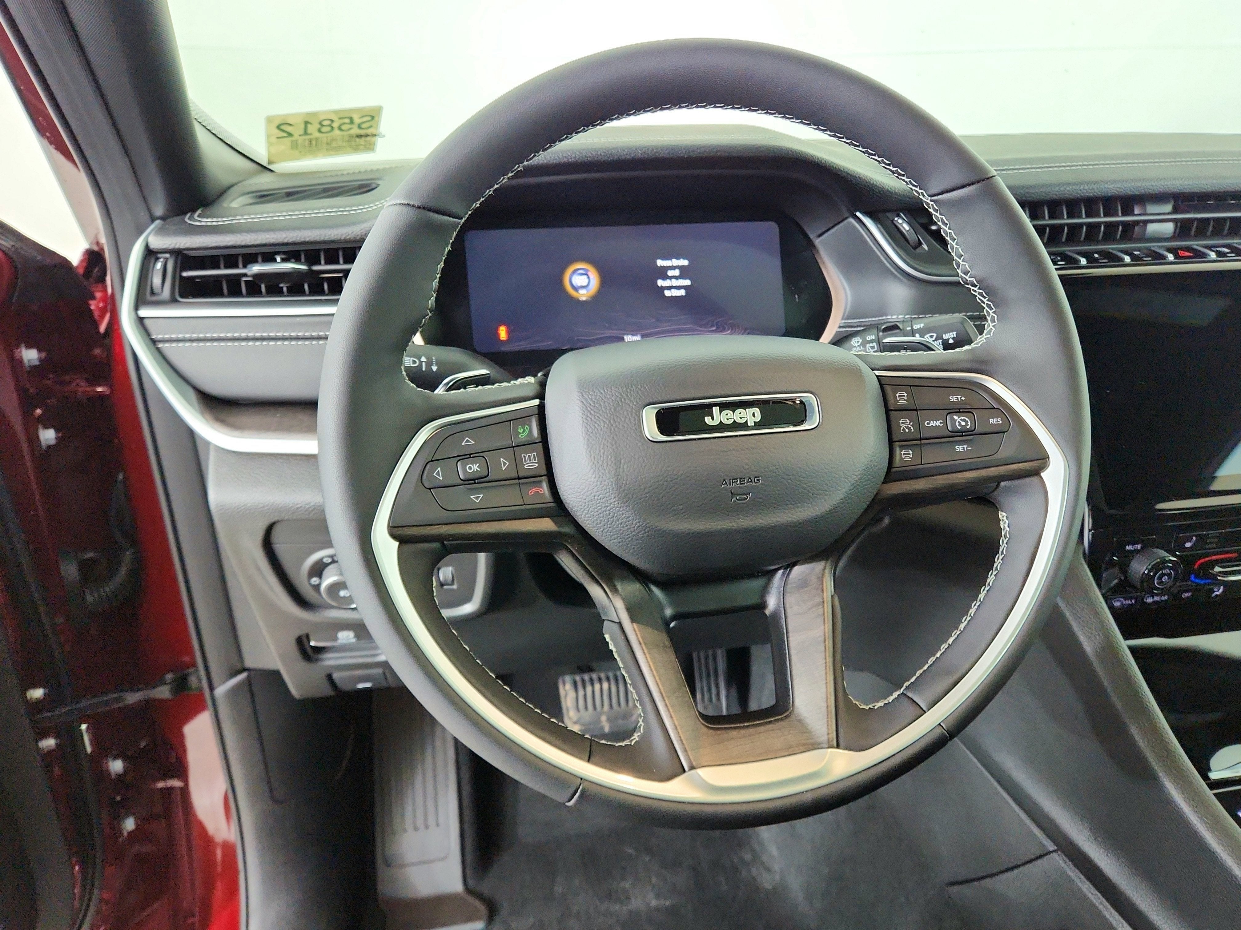 2025 Jeep Grand Cherokee JEEP GRAND CHEROKEE L LIMITED 4X4