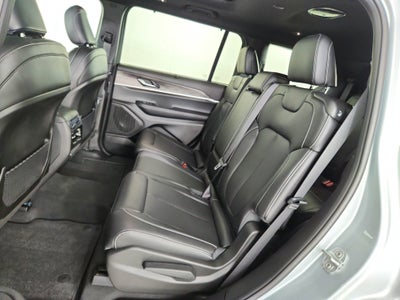 2025 Jeep Grand Cherokee 2025 JEEP GRAND CHEROKEE L LIMITED 4DR SUV 121.7 WB 4WD