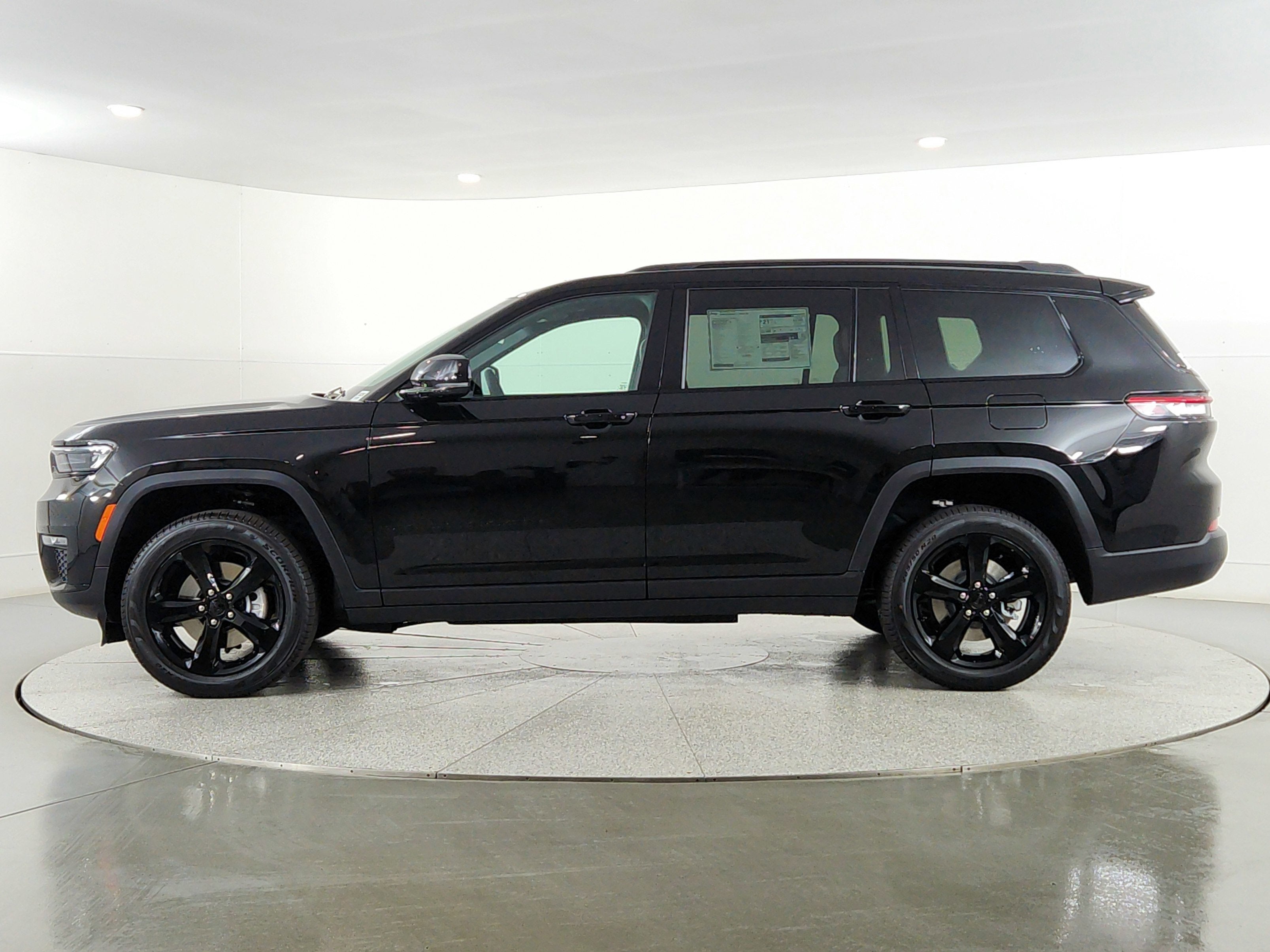 2025 Jeep Grand Cherokee JEEP GRAND CHEROKEE L LIMITED 4X4