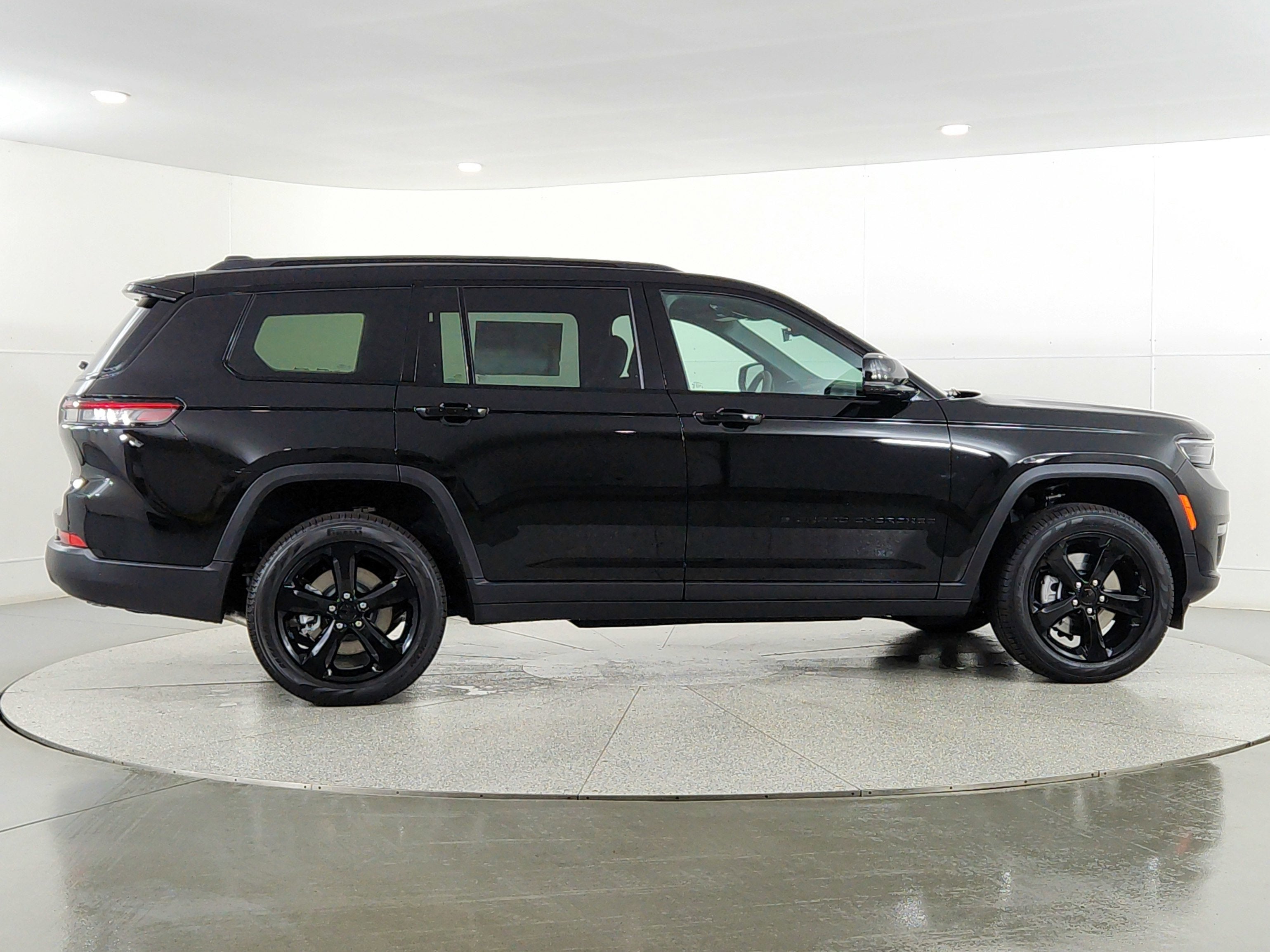 2025 Jeep Grand Cherokee JEEP GRAND CHEROKEE L LIMITED 4X4