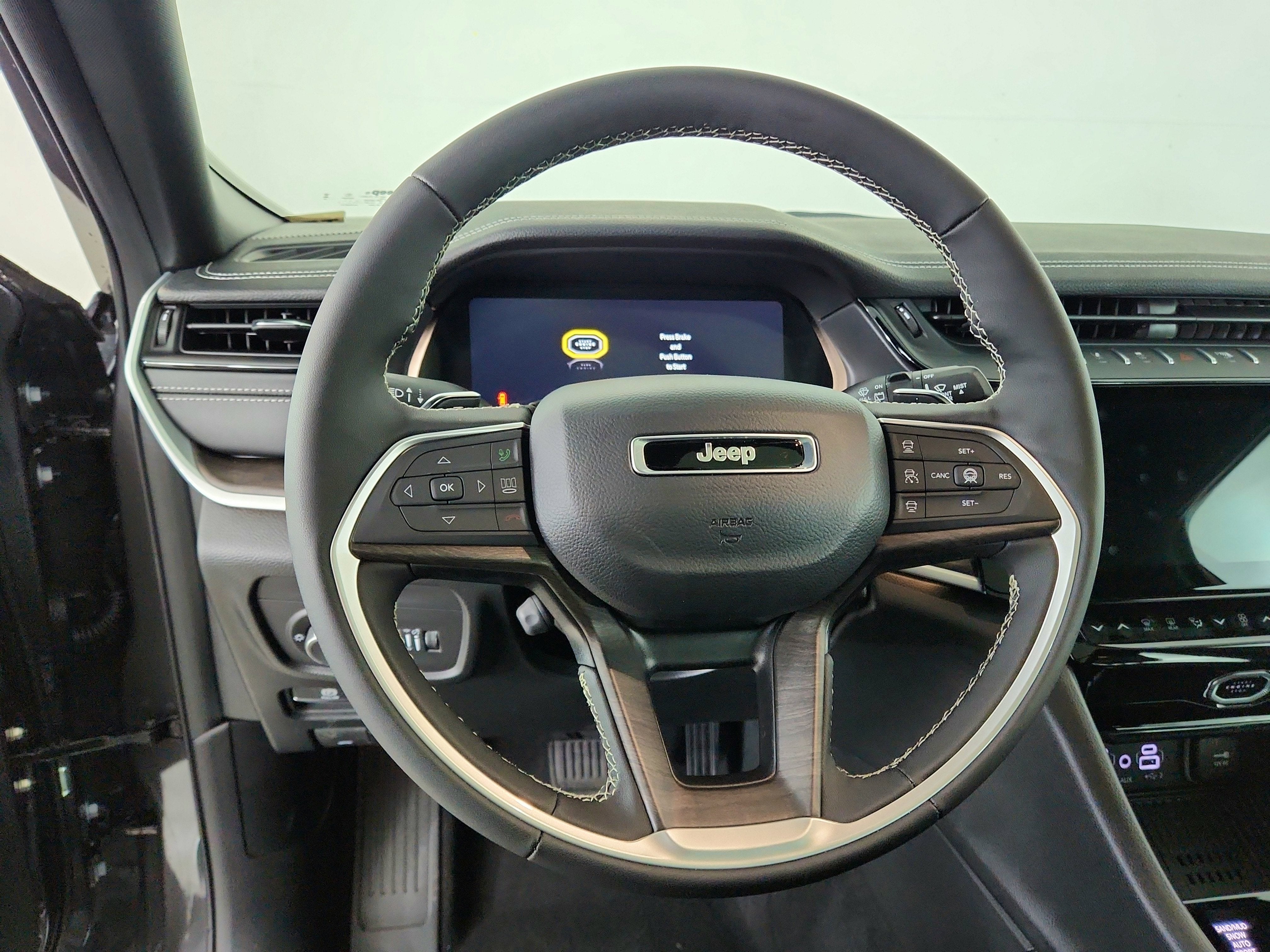 2026 Jeep Grand Cherokee JEEP GRAND CHEROKEE L LIMITED 4X4