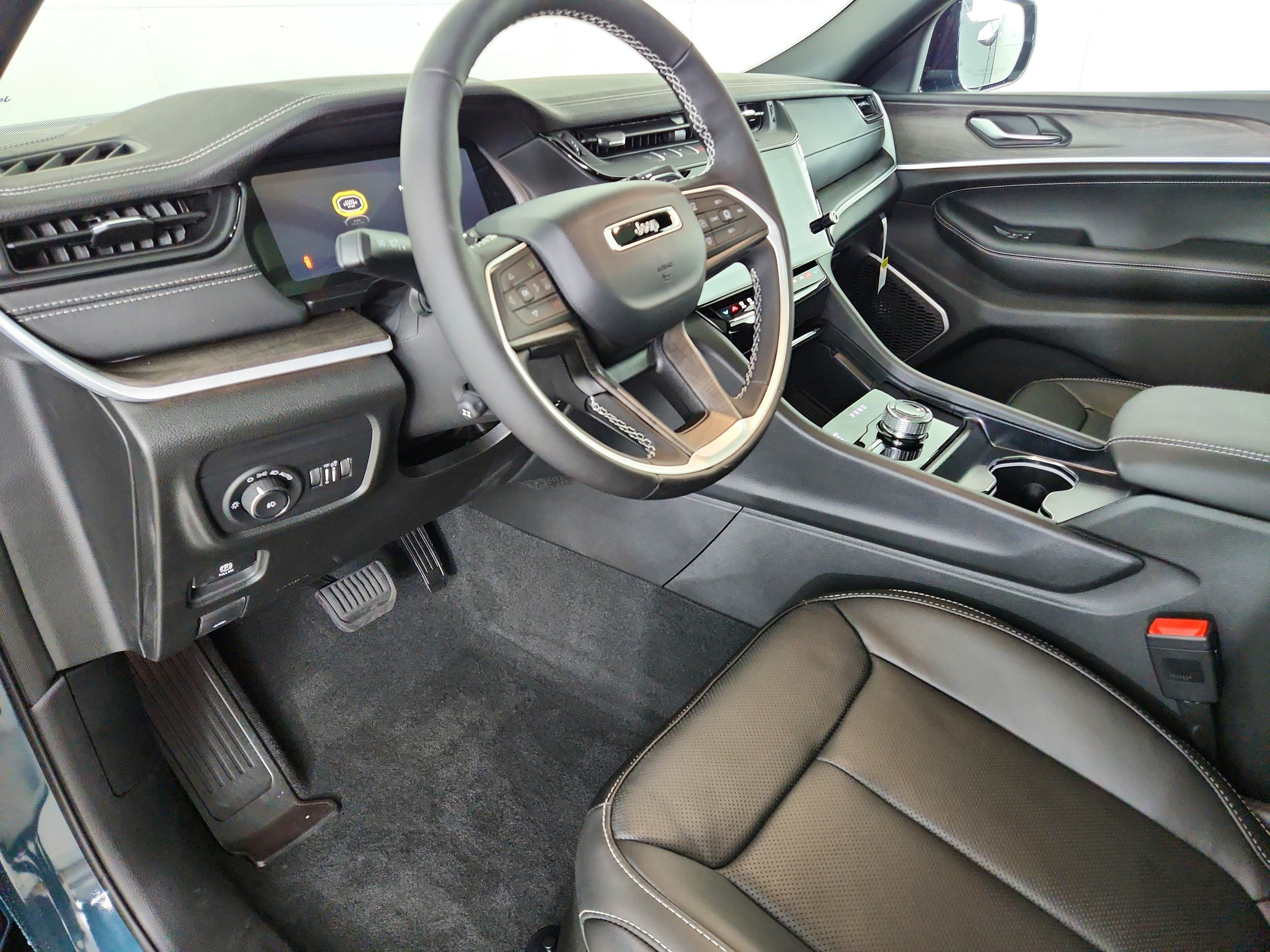 2026 Jeep Grand Cherokee JEEP GRAND CHEROKEE L LIMITED 4X4