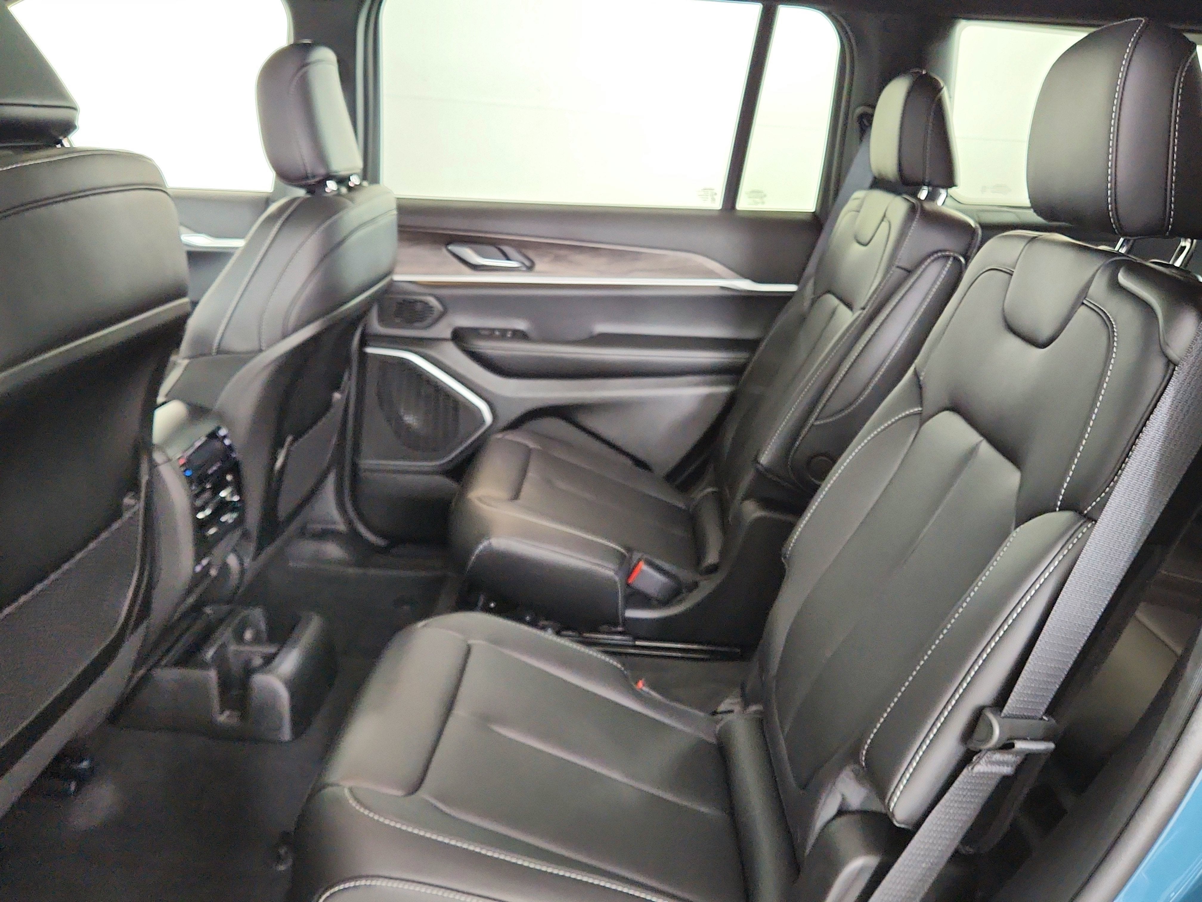 2026 Jeep Grand Cherokee JEEP GRAND CHEROKEE L LIMITED 4X4