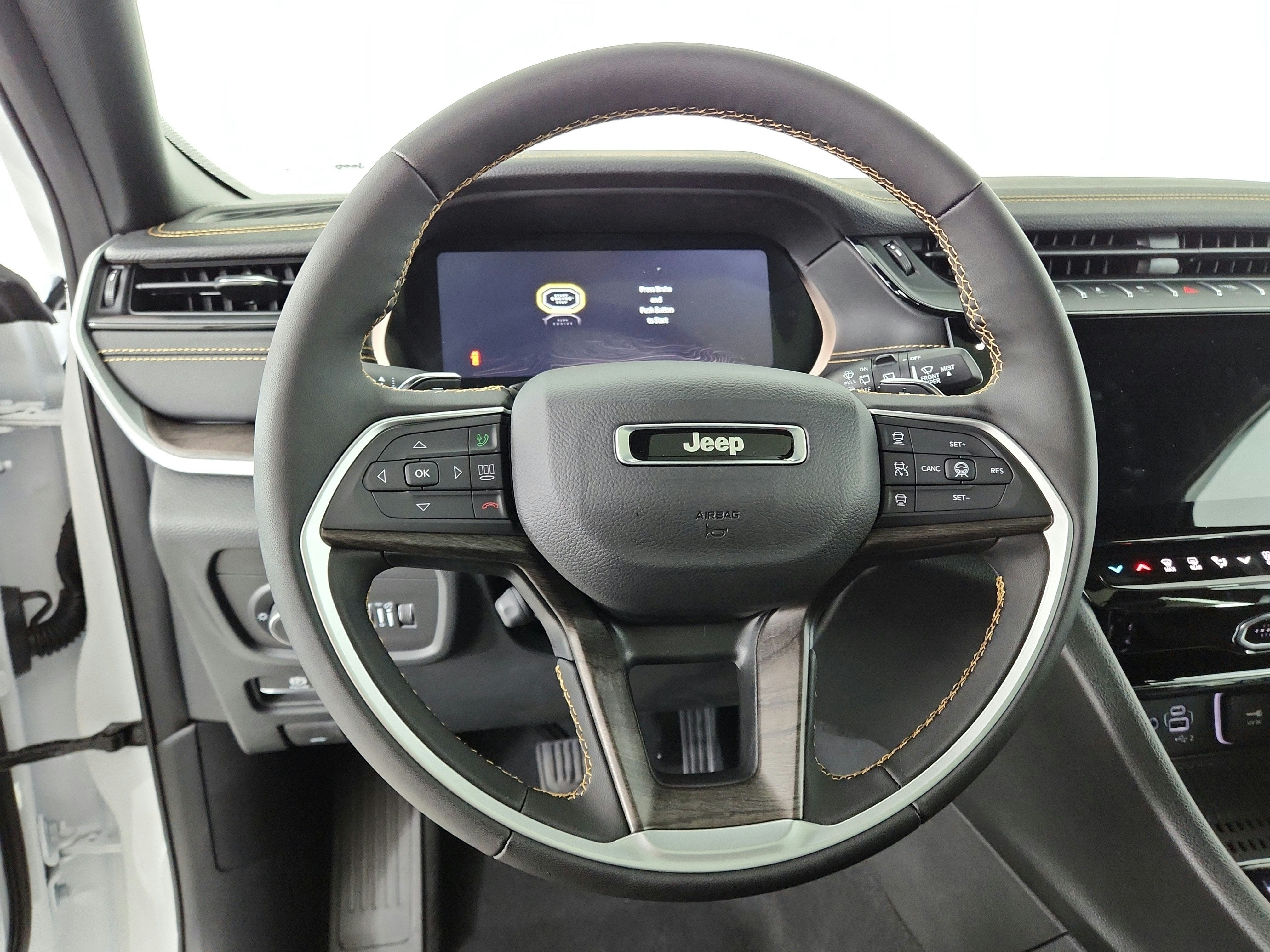 2026 Jeep Grand Cherokee 85th Anniversary Edition 4x4